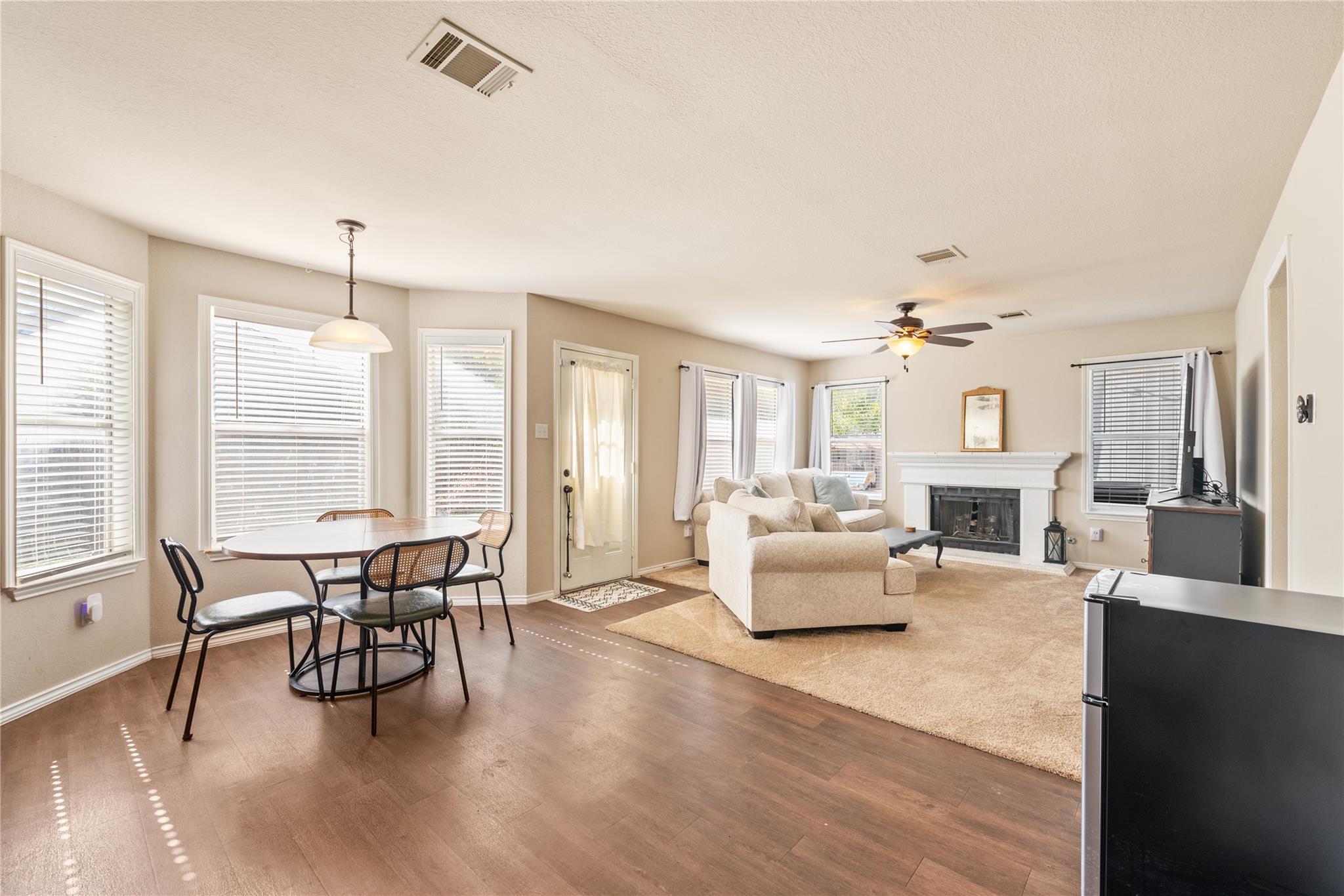 1111 Pathfinder Way, Round Rock, TX 78665