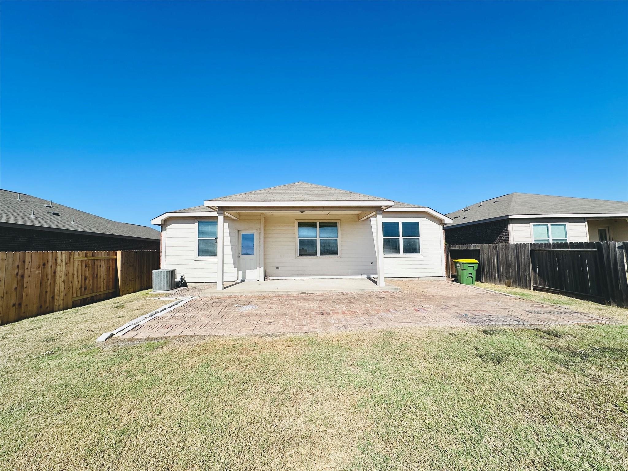 19309 Wt Gallaway St, Manor, TX 78653