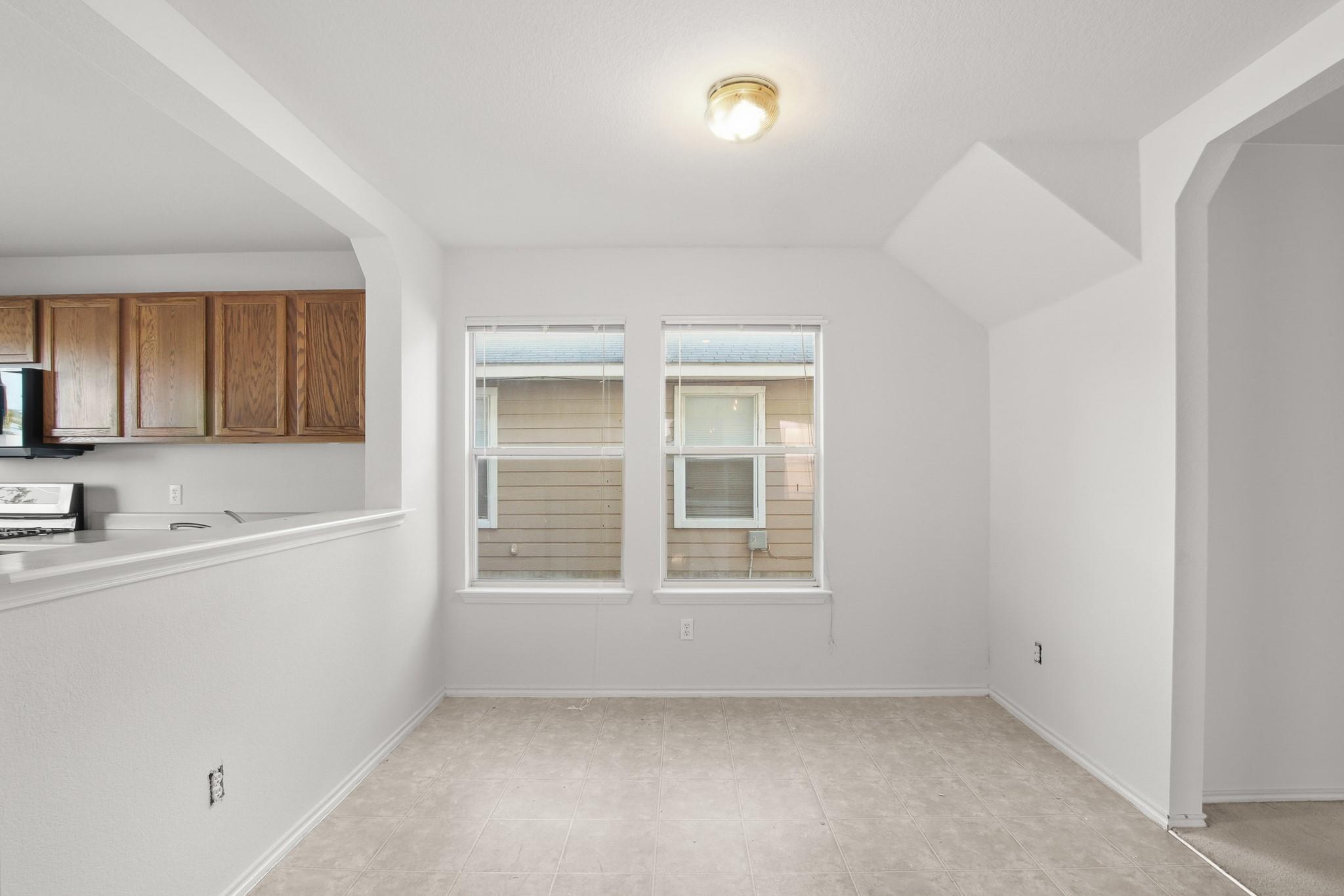 17816 Honey Locust Ln, Elgin, TX 78621