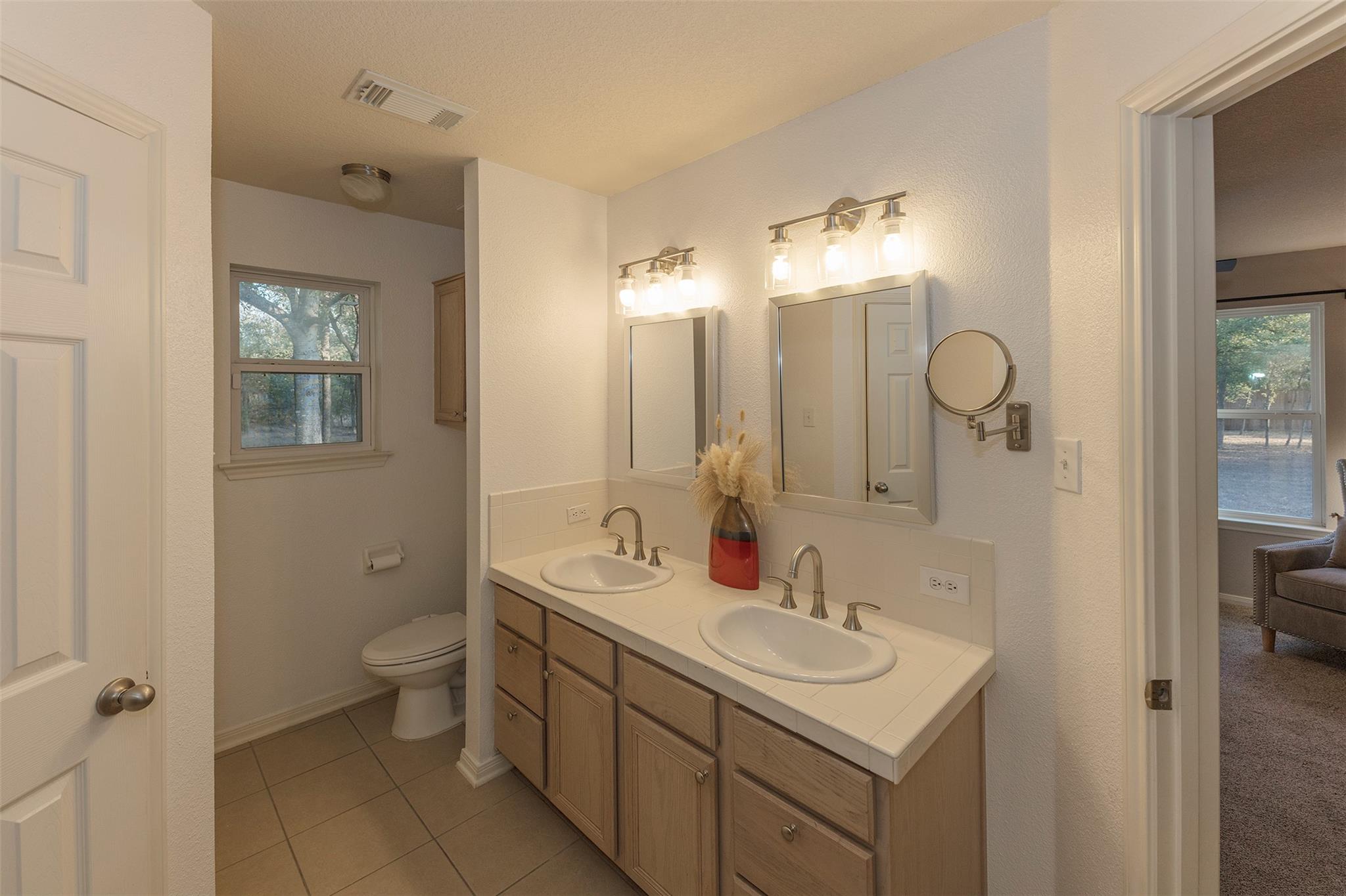 4217 Kellywood Dr, Austin, TX 78739