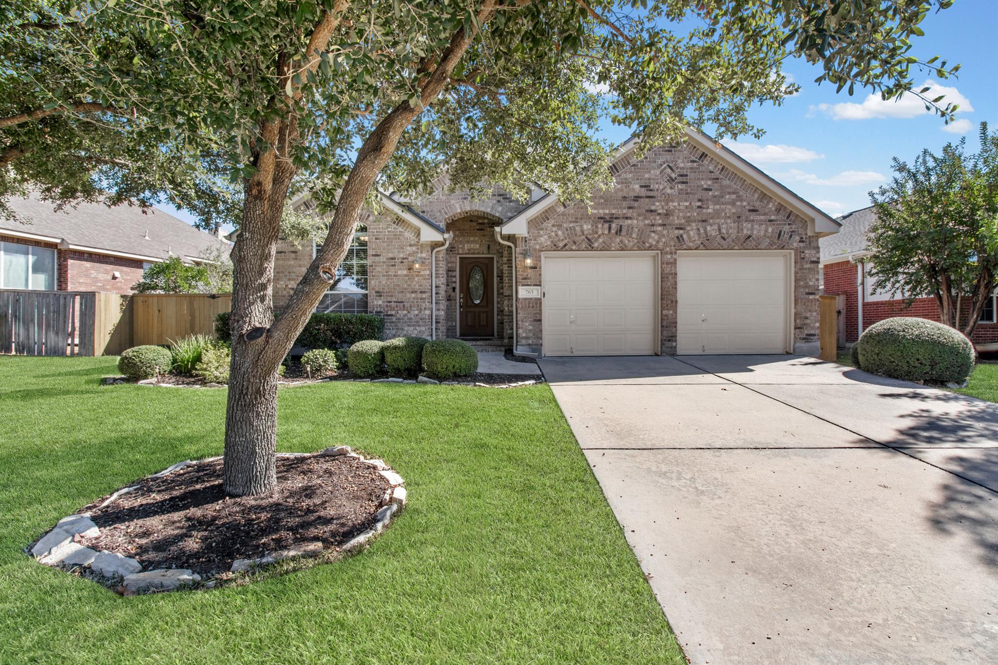 765 Bent Wood Pl, Round Rock, TX 78665