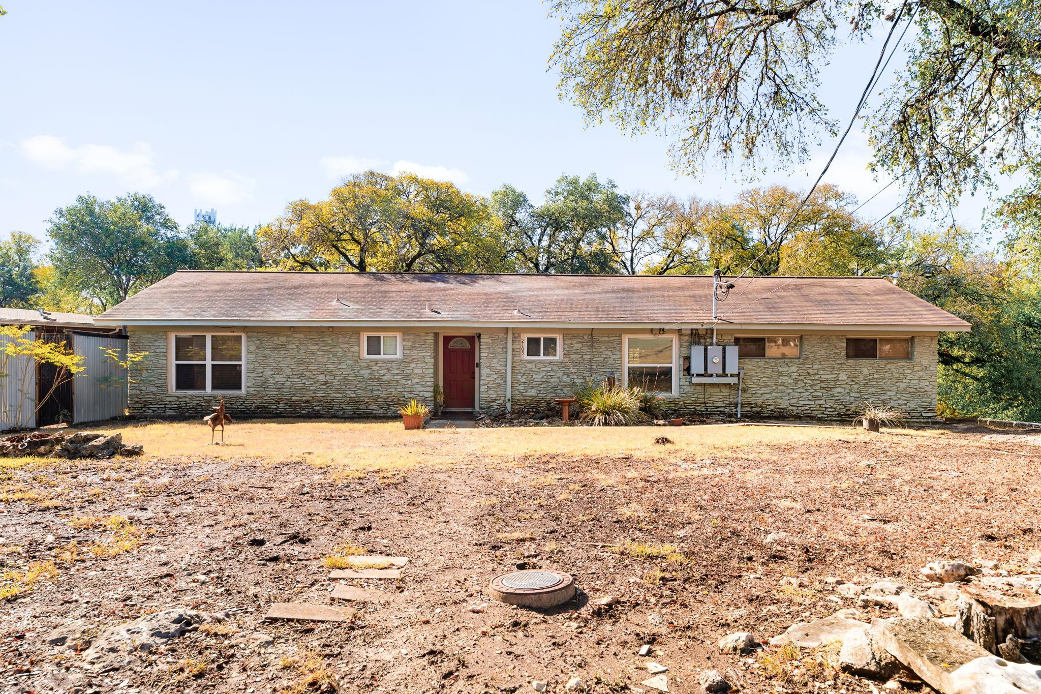 2105 Allred Dr, Austin, TX 78748
