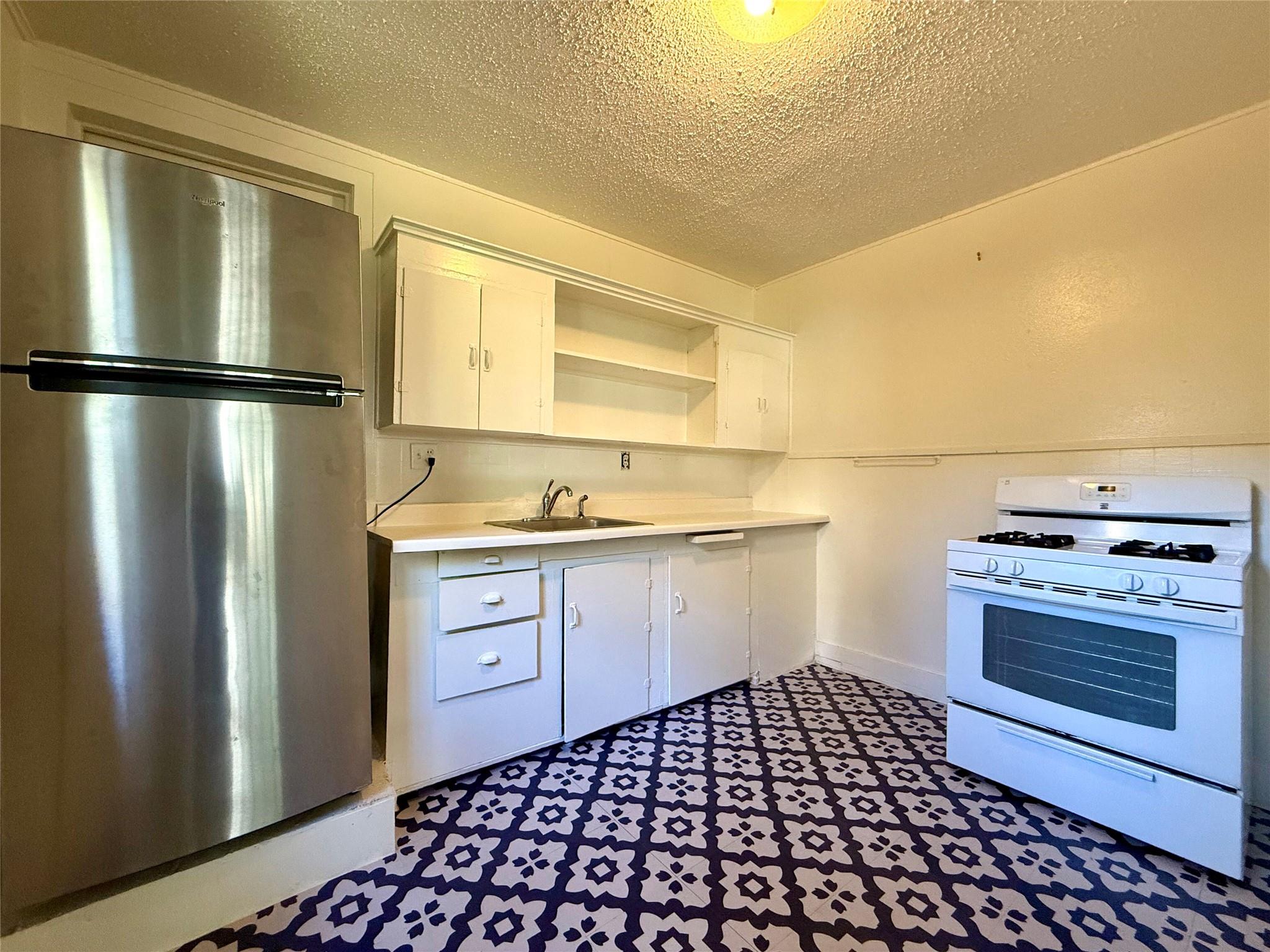 916 Keith Ln # C, Austin, TX 78705