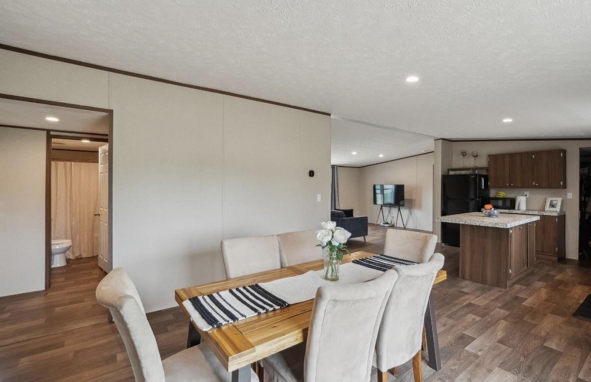 989 Ferguson Loop, Dale, TX 78616