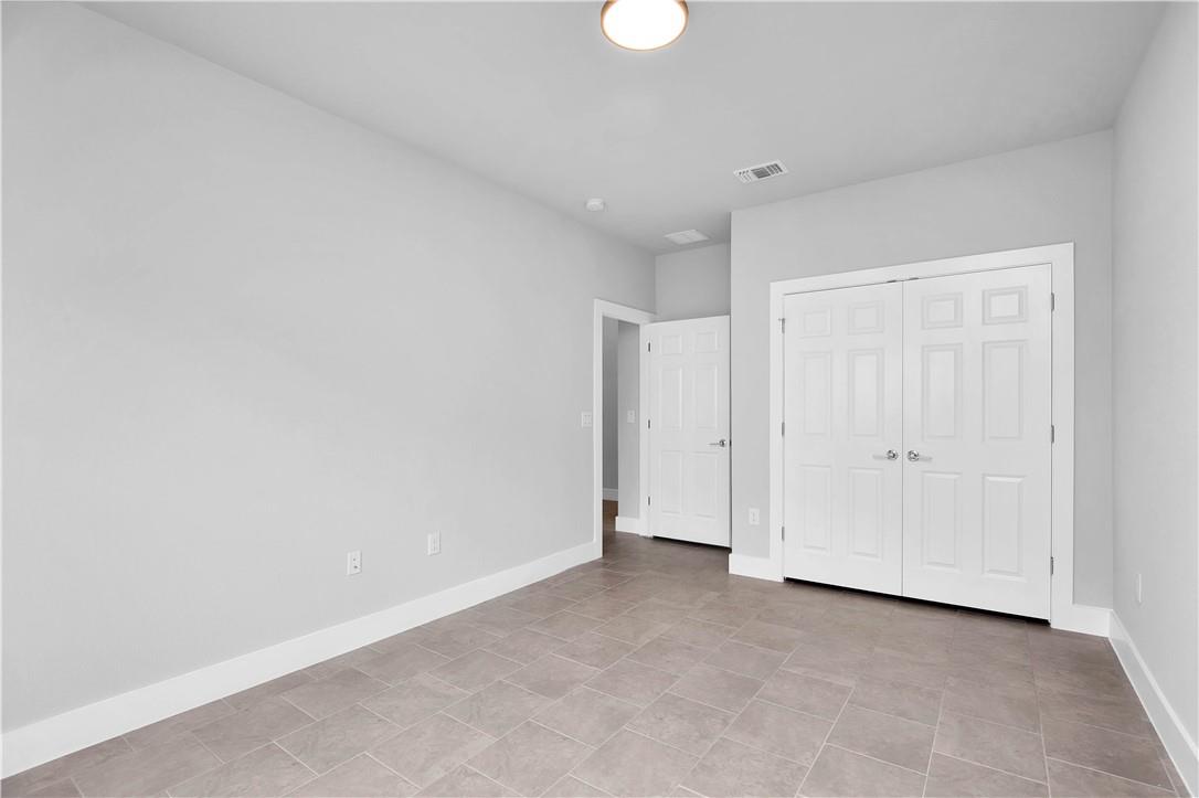 9708 Evening Canopy Dr, Manor, TX 78653