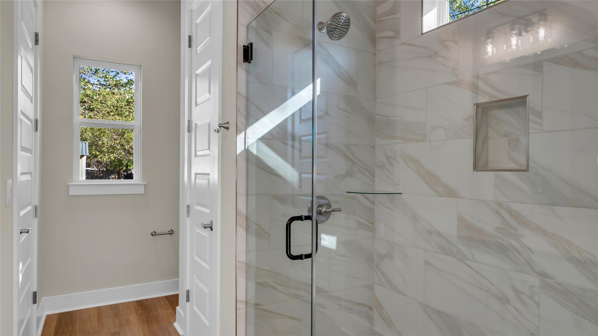 627 Birch Ln, Cottonwood Shores, TX 78657