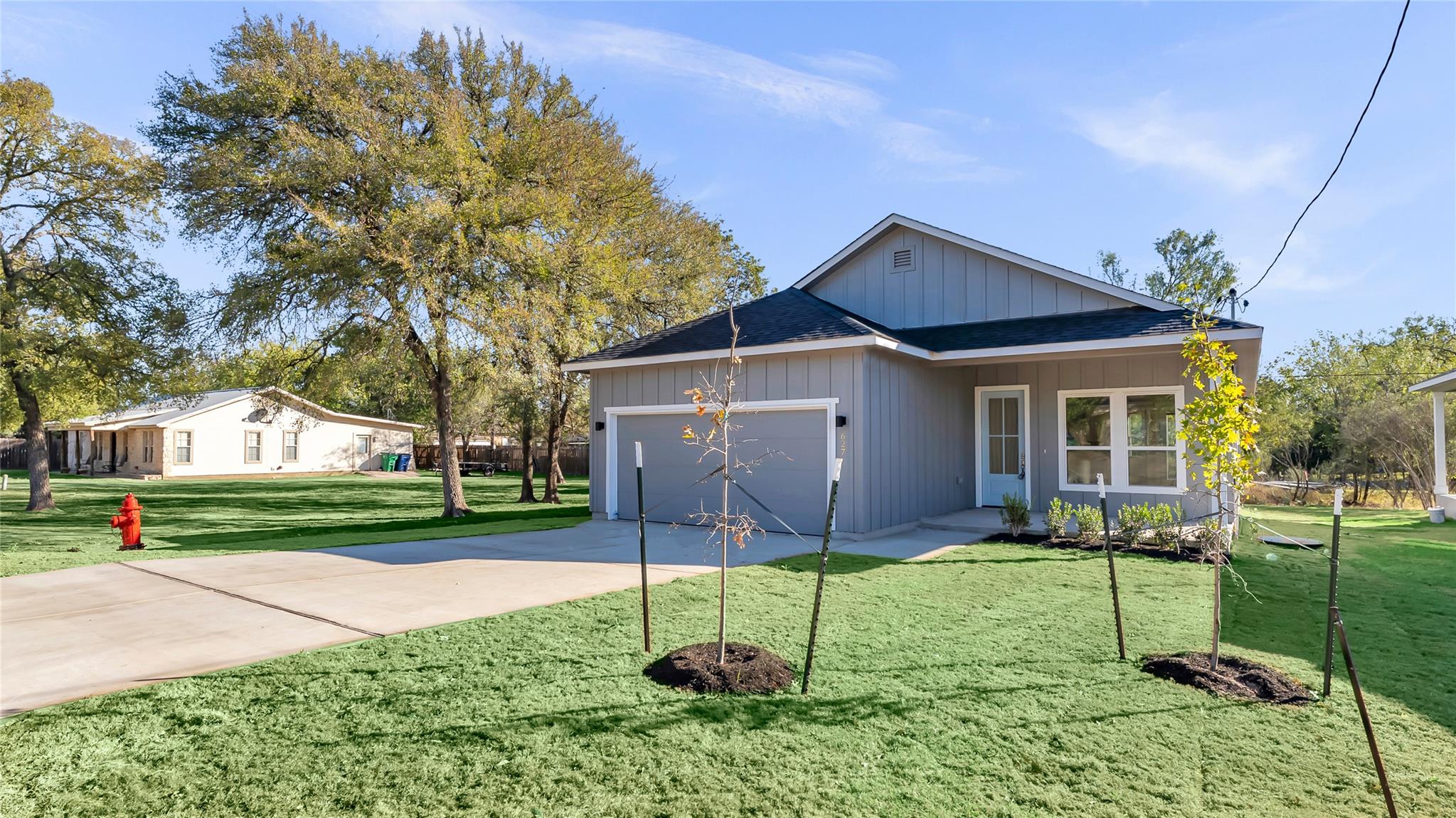 627 Birch Ln, Cottonwood Shores, TX 78657