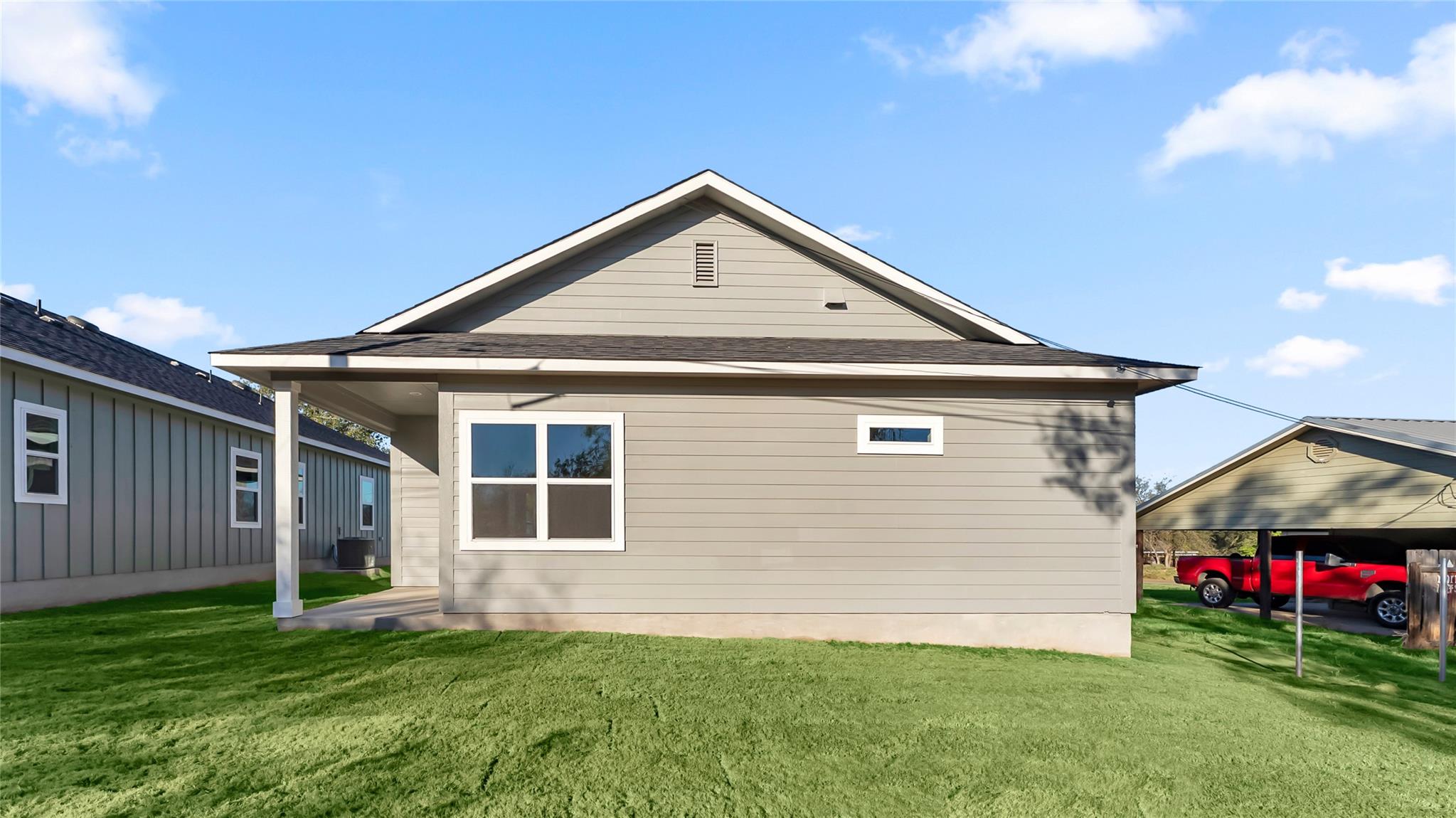 627 Birch Ln, Cottonwood Shores, TX 78657