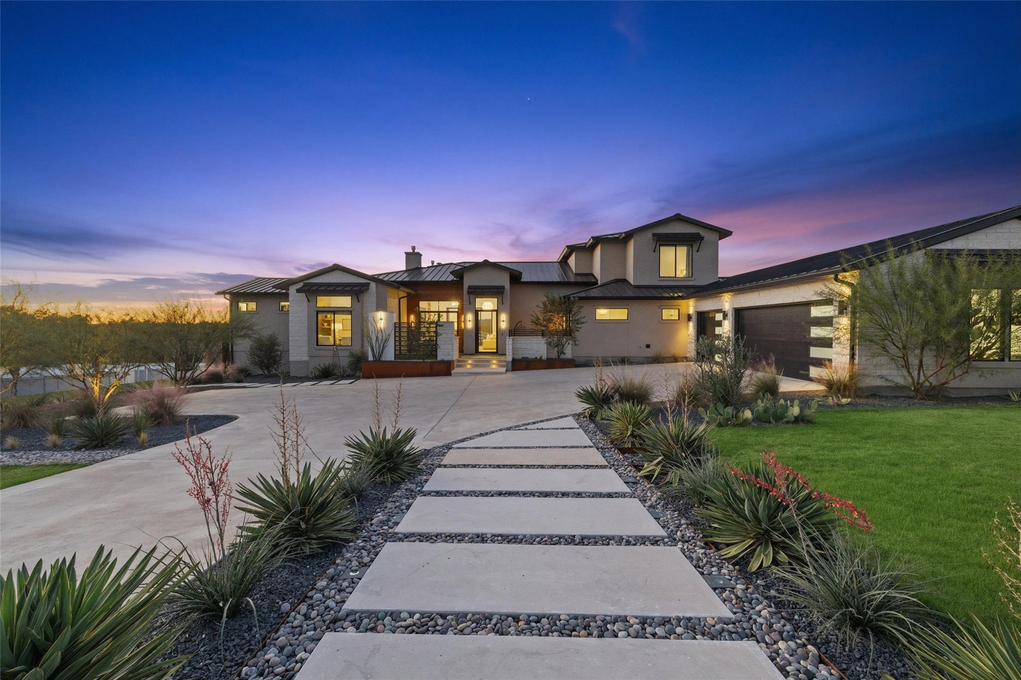 400 Medlin Creek Loop, Dripping Springs, TX 78620