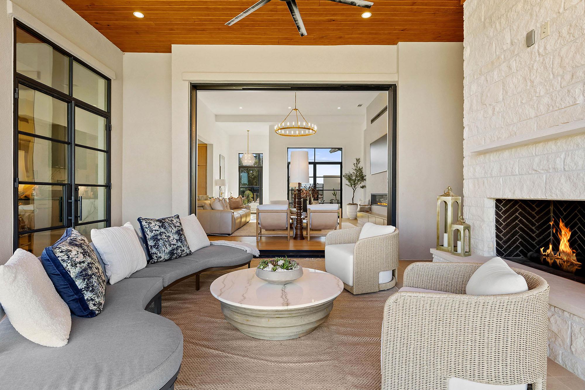 400 Medlin Creek Loop, Dripping Springs, TX 78620