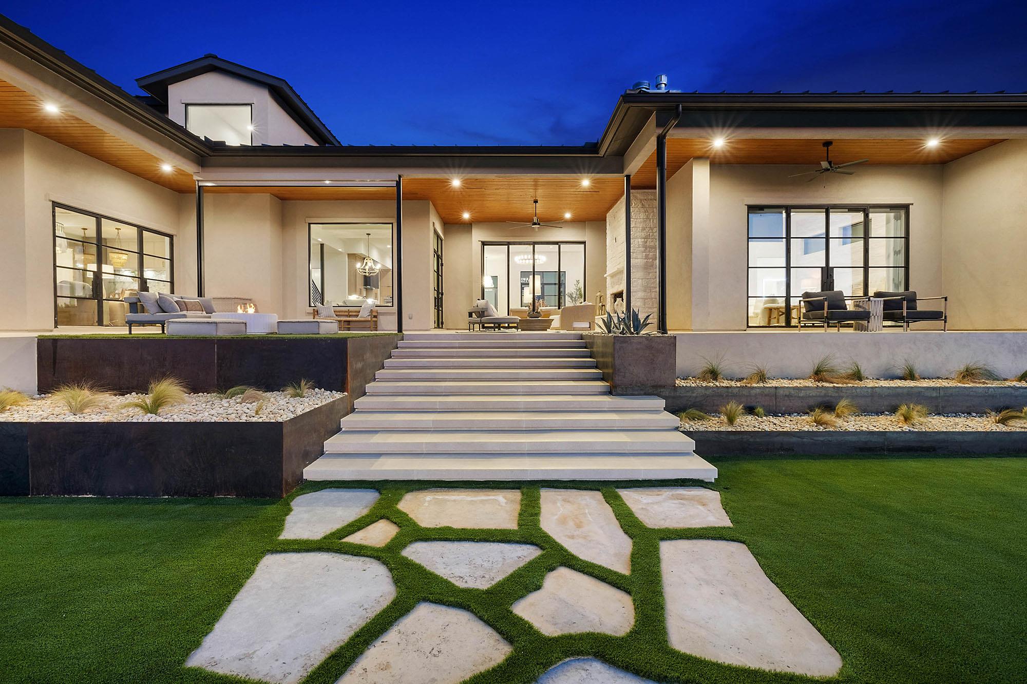 400 Medlin Creek Loop, Dripping Springs, TX 78620