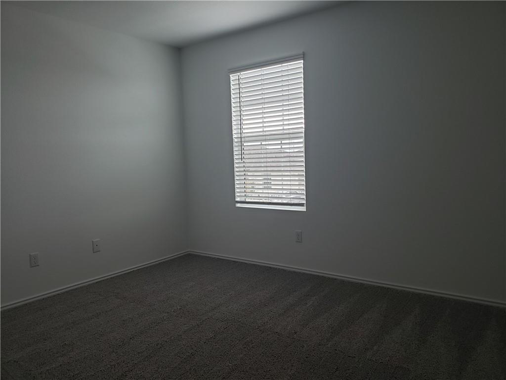 125 Wolseley Dr, Hutto, TX 78634