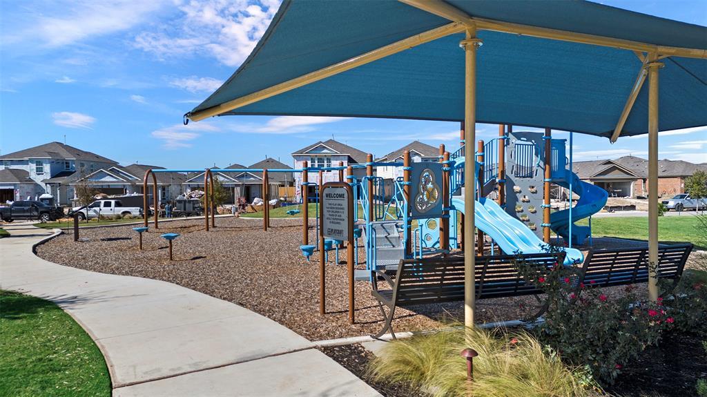 125 Wolseley Dr, Hutto, TX 78634