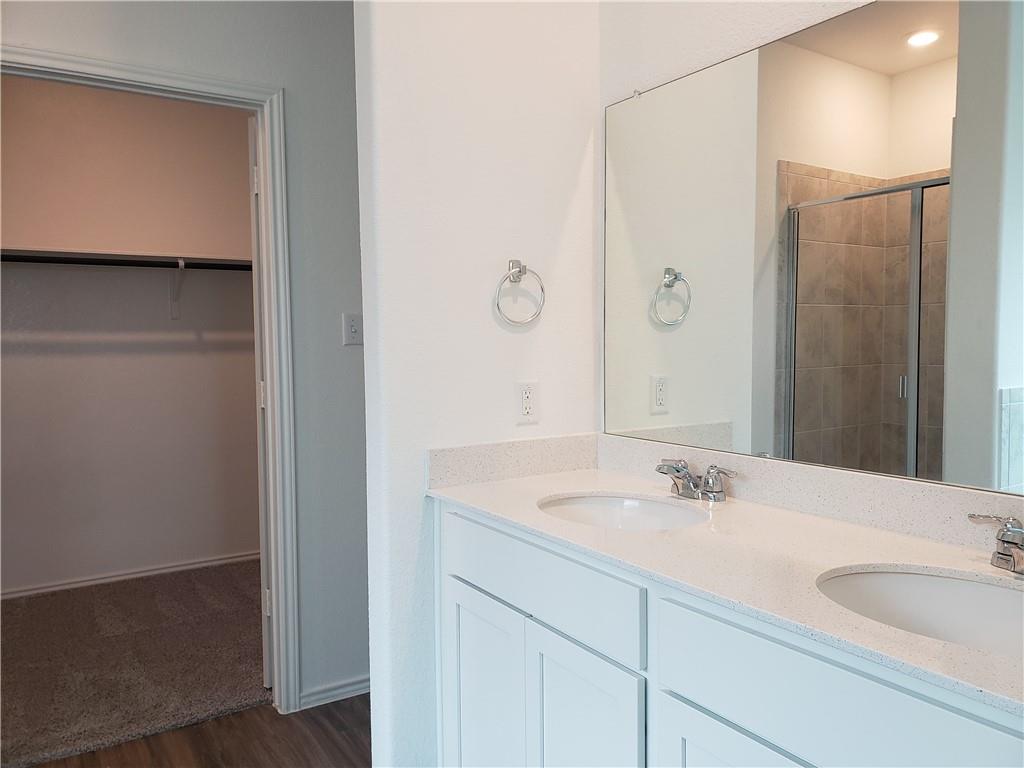 125 Wolseley Dr, Hutto, TX 78634