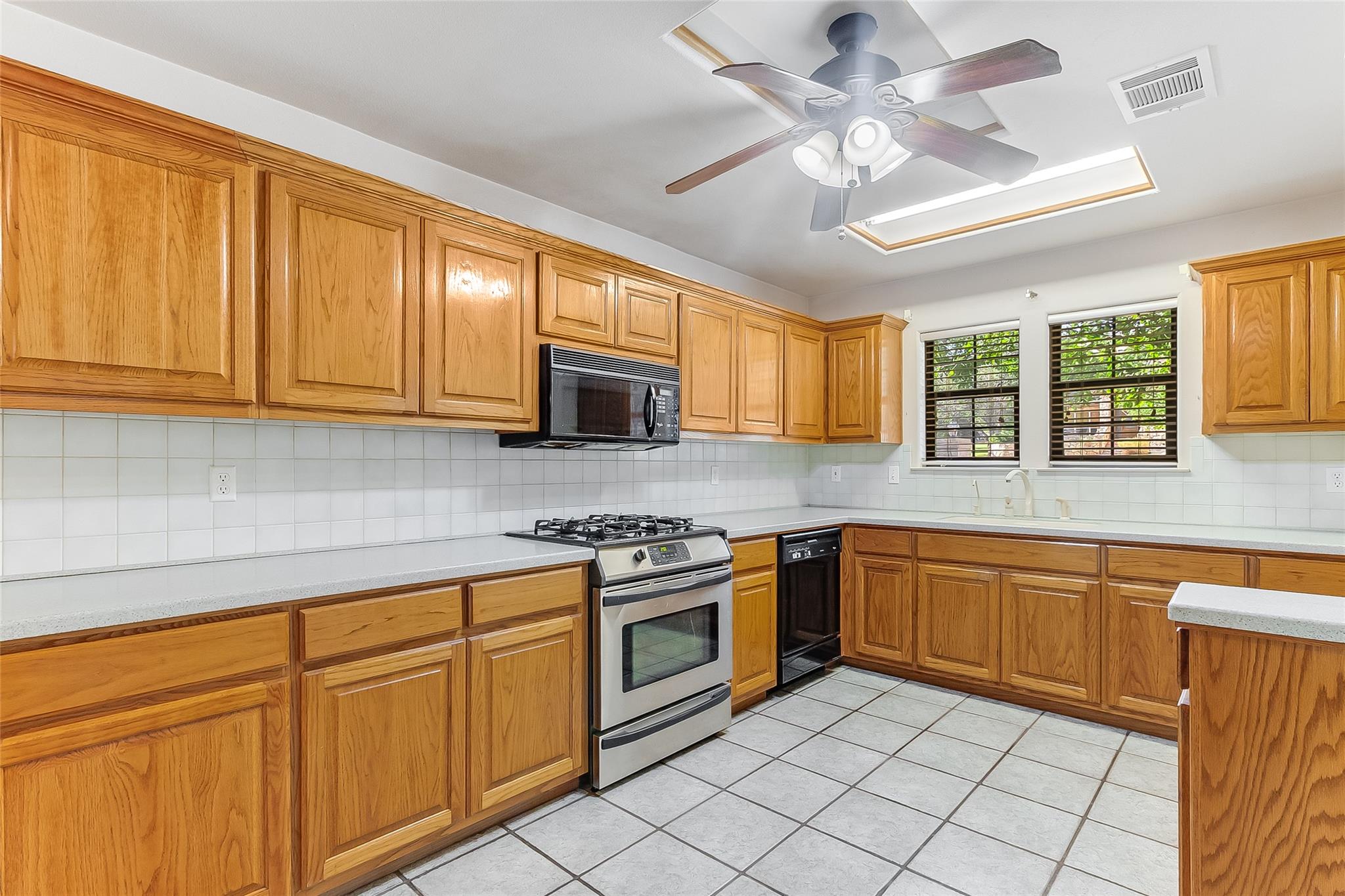 309 Delaware Springs Blvd, Burnet, TX 78611