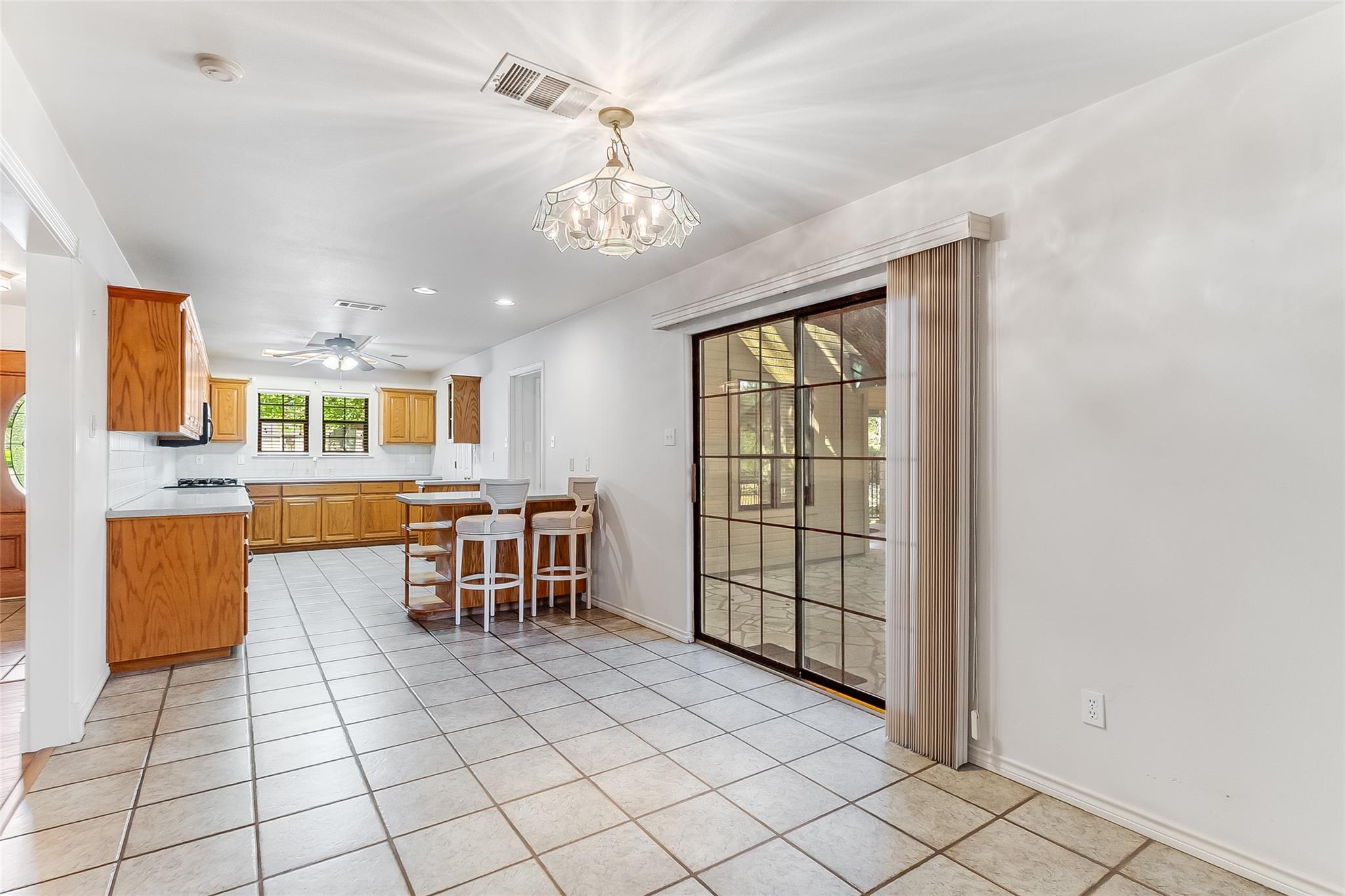 309 Delaware Springs Blvd, Burnet, TX 78611