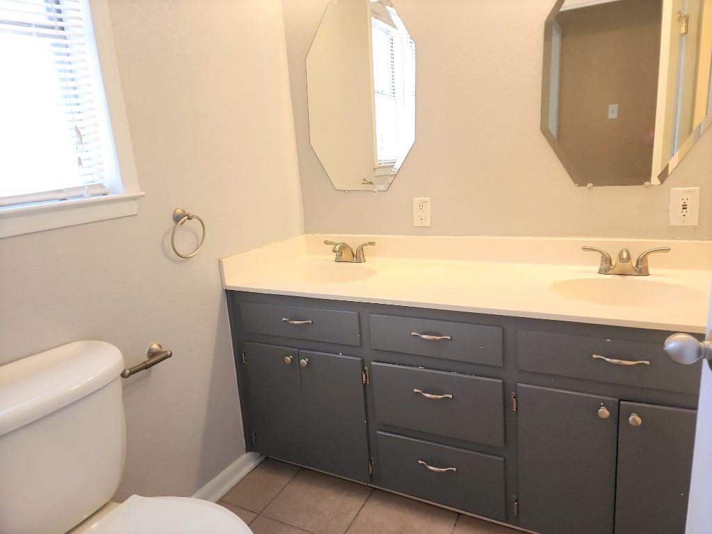 807 Country Club Rd, Georgetown, TX 78628