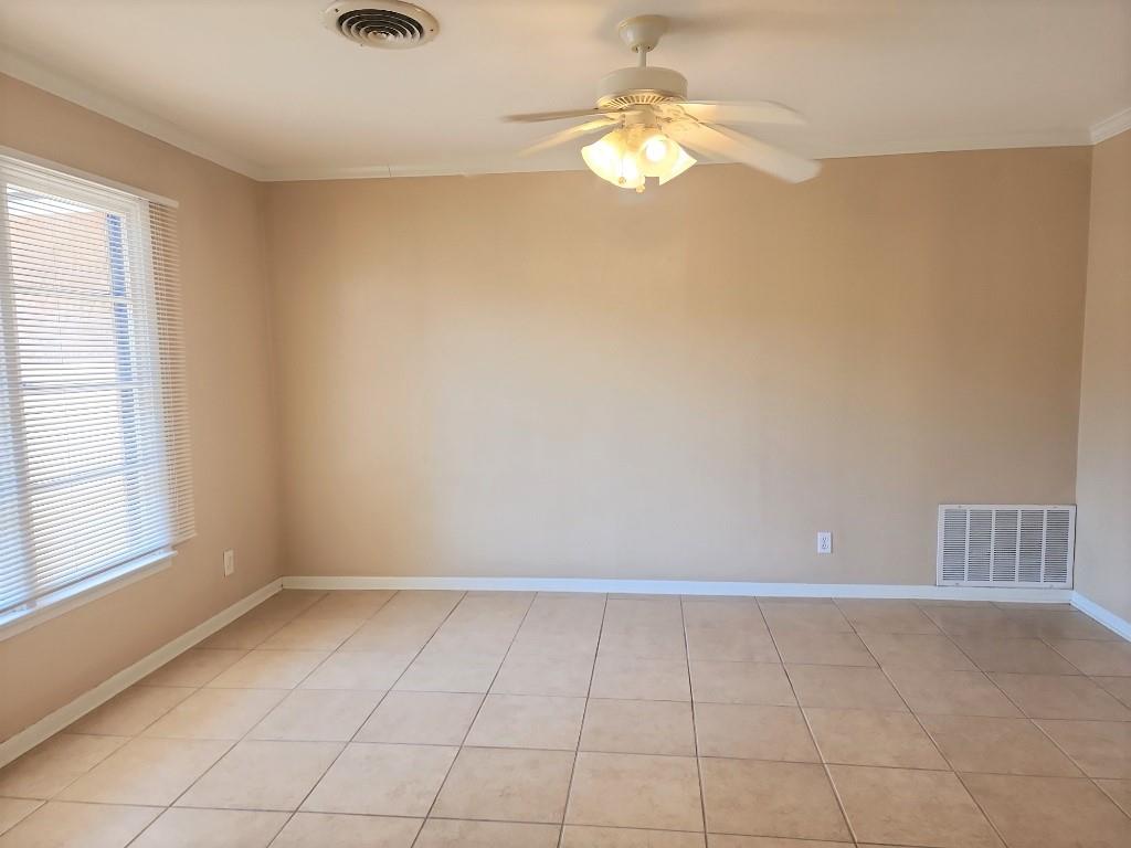 807 Country Club Rd, Georgetown, TX 78628