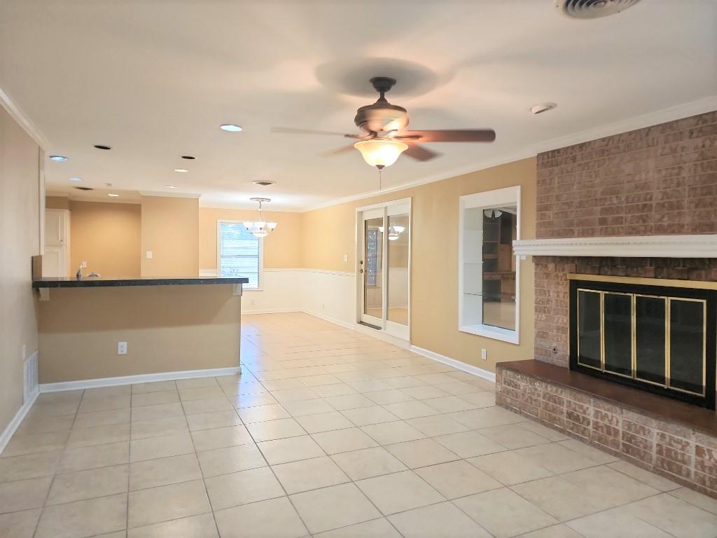 807 Country Club Rd, Georgetown, TX 78628