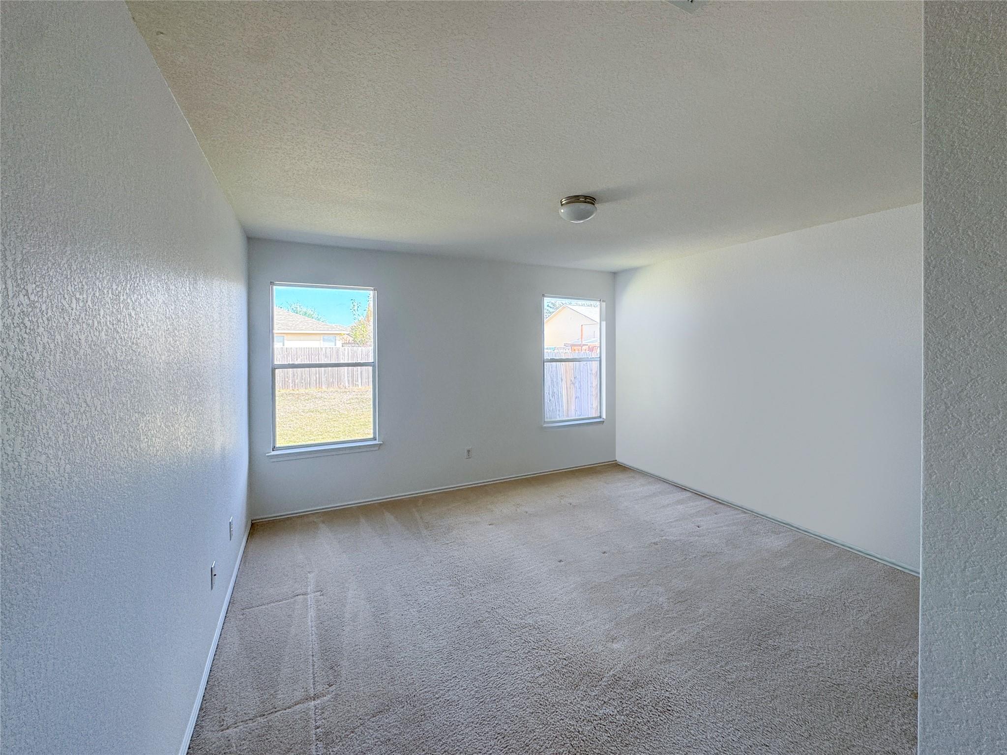 18420 Wind Tree Ln, Elgin, TX 78621