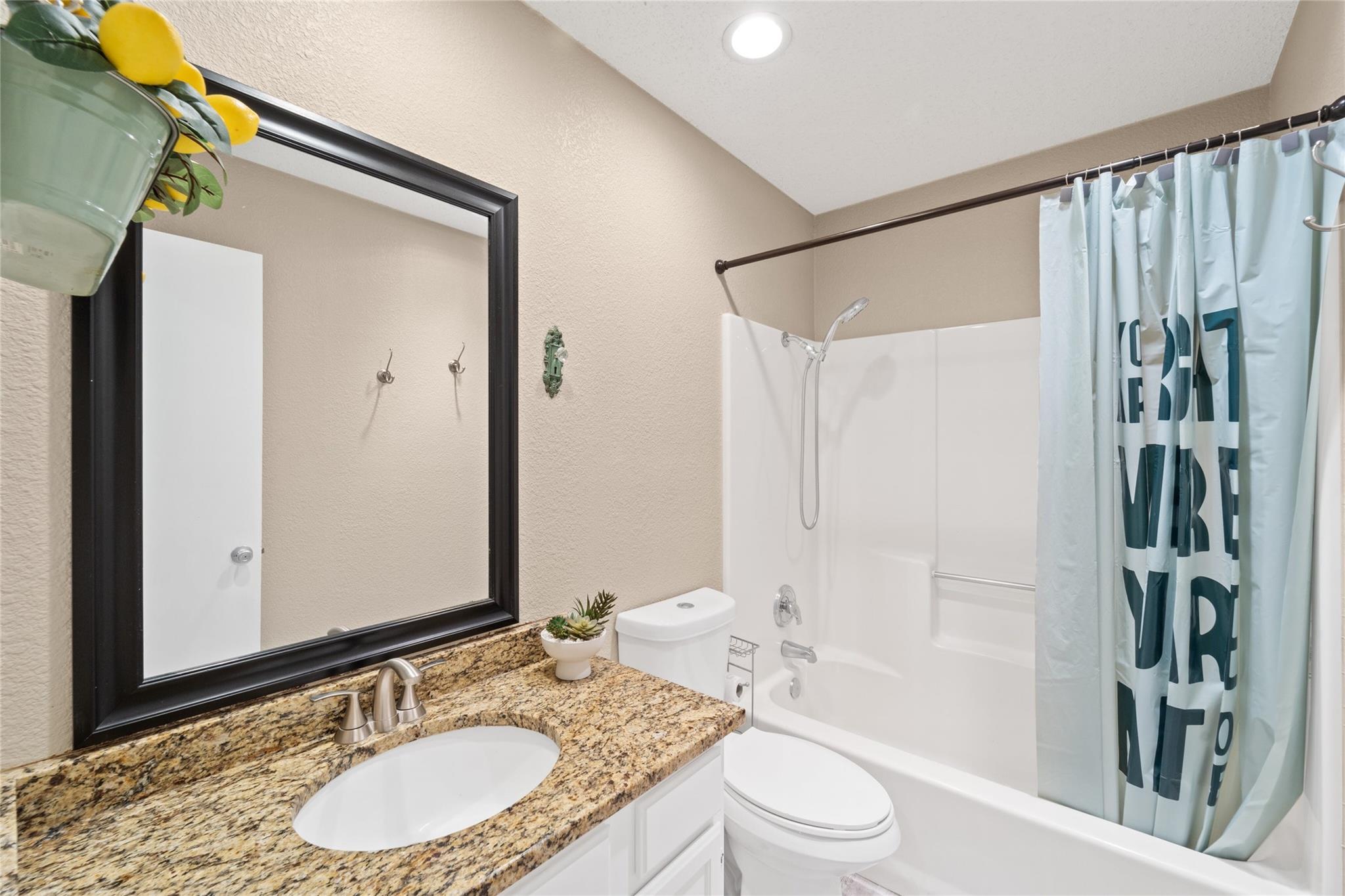 13314 Briar Hollow Dr, Austin, TX 78729