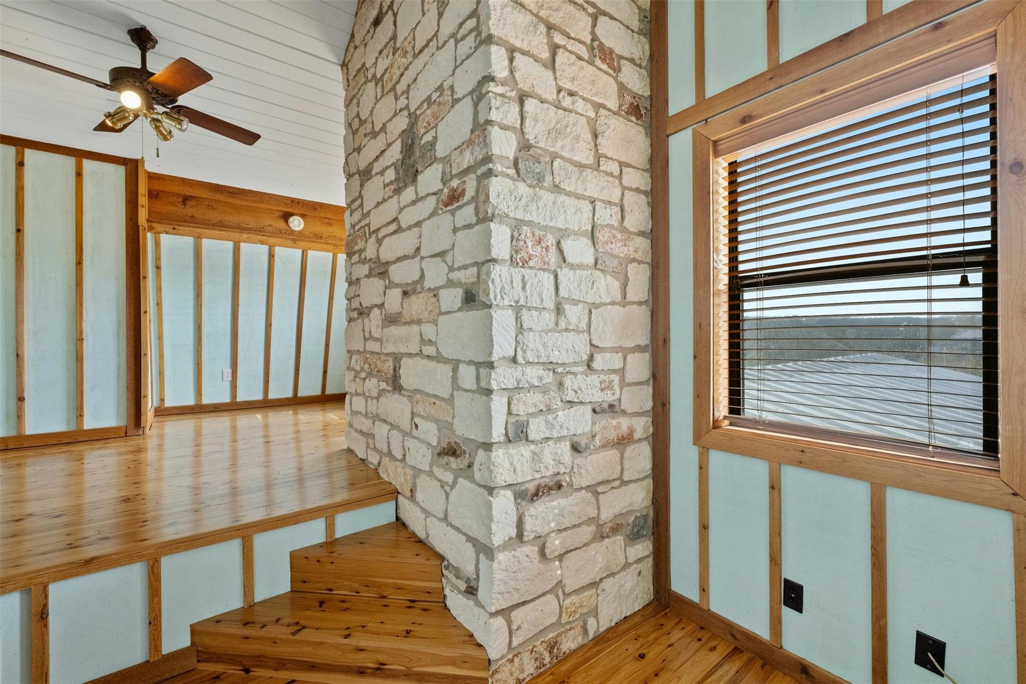 4200 Three Creek Trail, Spicewood, TX 78669