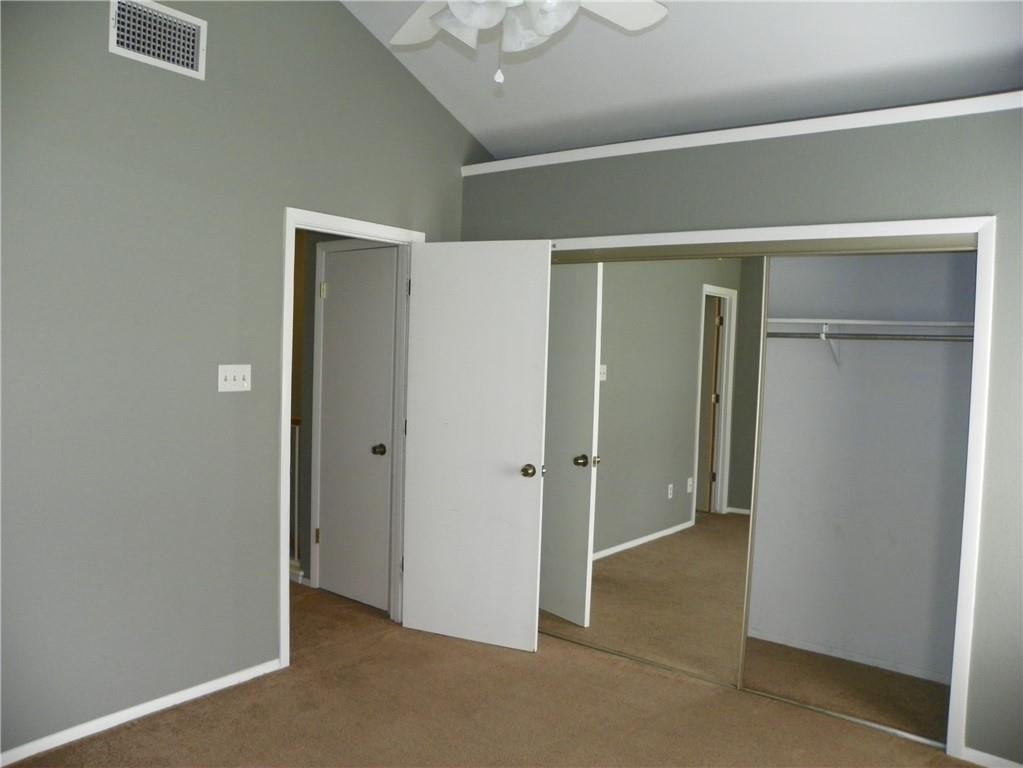 11901 Swearingen Dr # 15, Austin, TX 78758