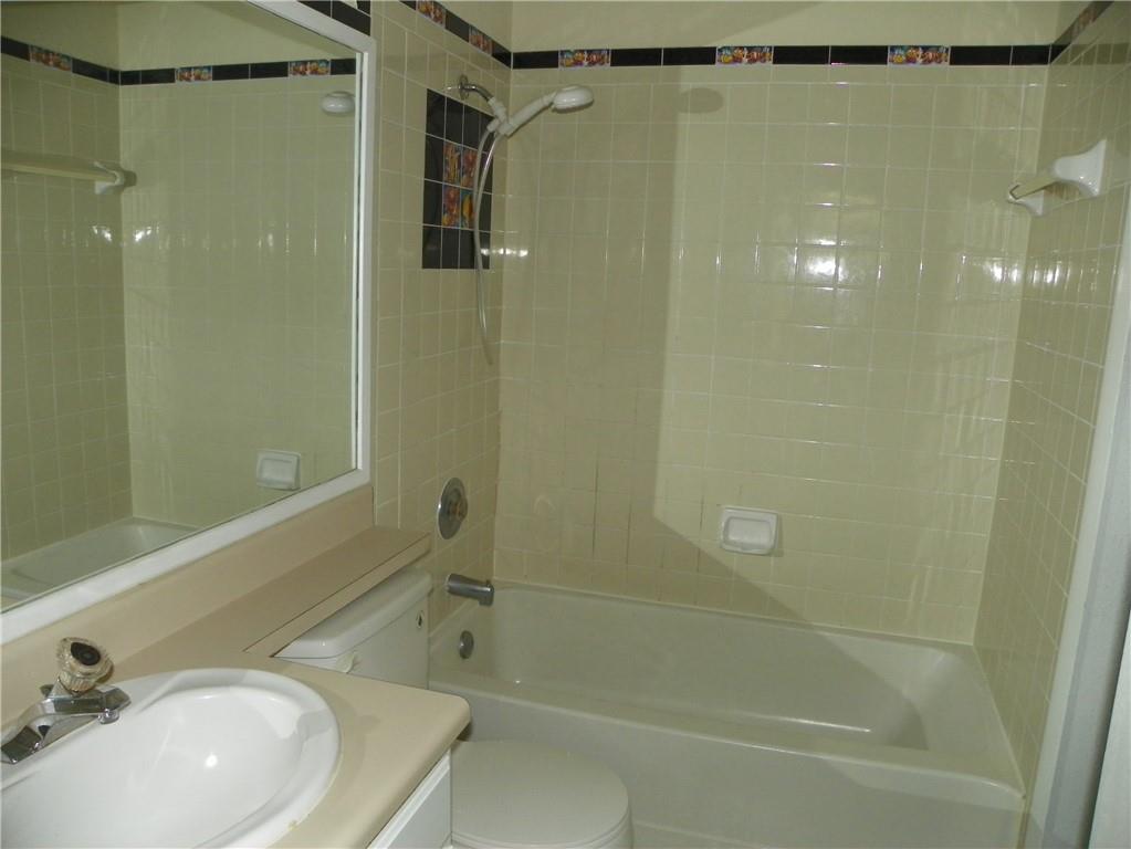 11901 Swearingen Dr # 15, Austin, TX 78758