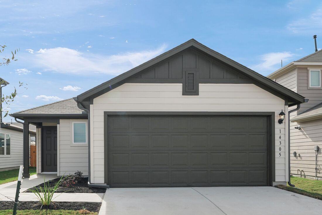 14305 Matterod Dr, Del Valle, TX 78617