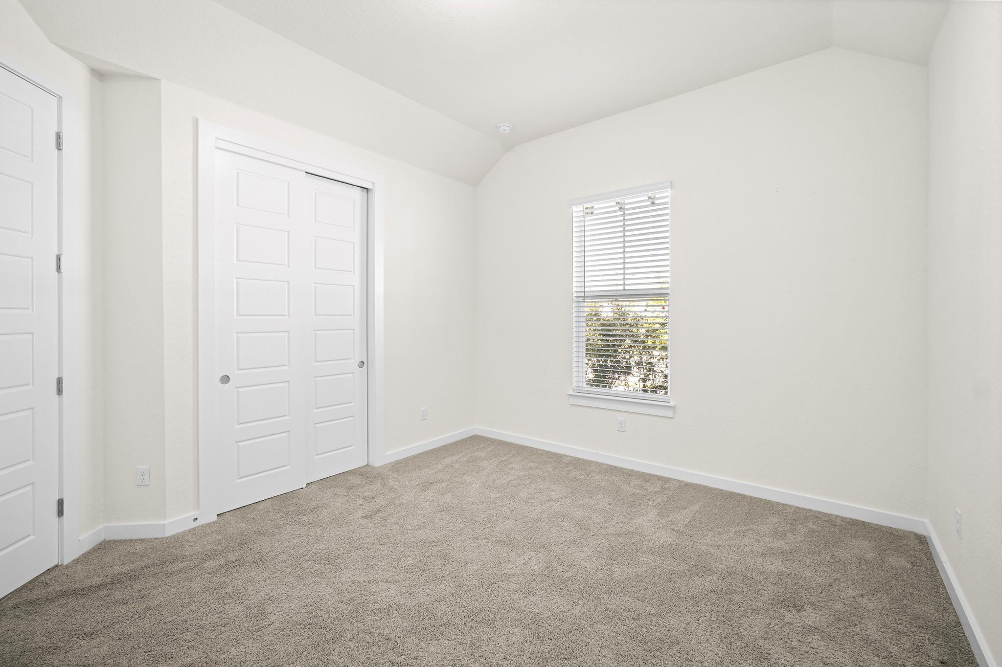 119 James Rose Ln, Bastrop, TX 78602