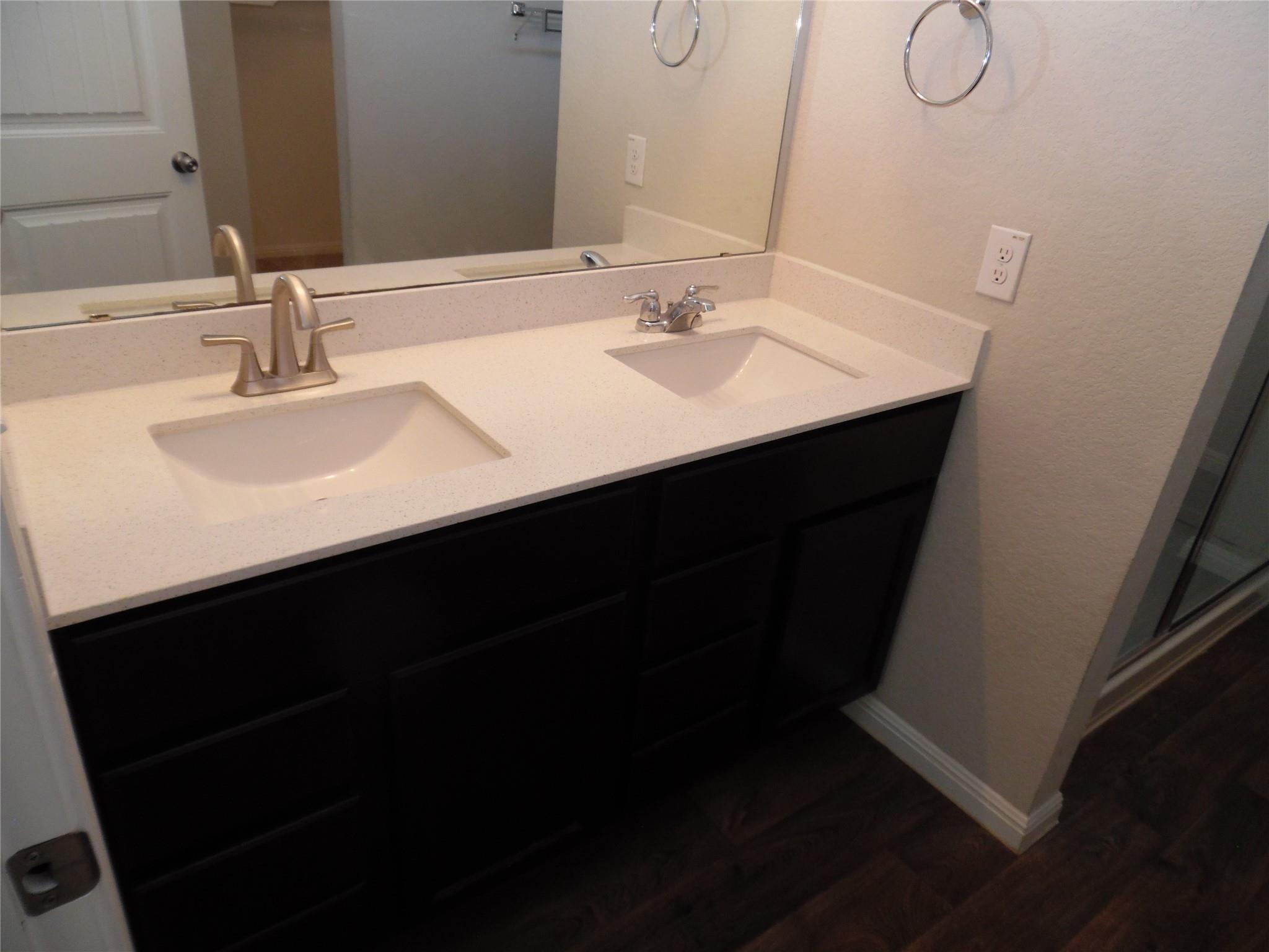 604 Independence Ave, Liberty Hill, TX 78642