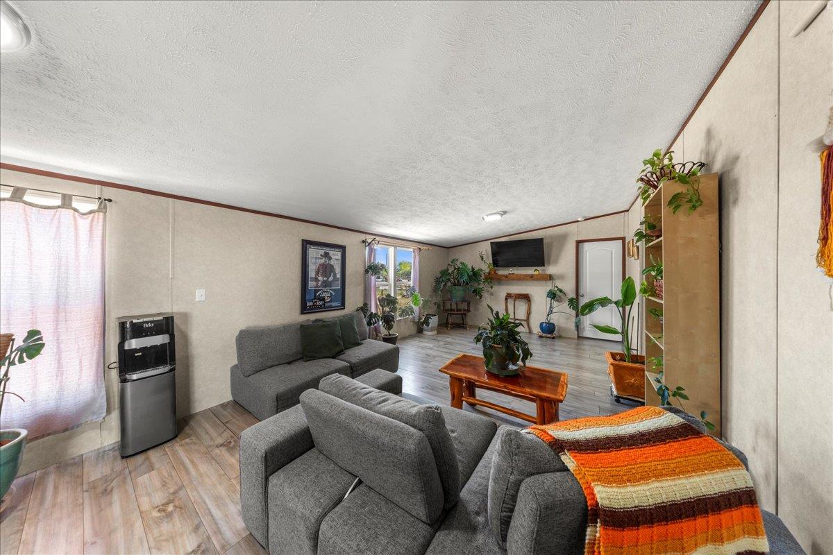 1307 Graef Rd # B, Kyle, TX 78640