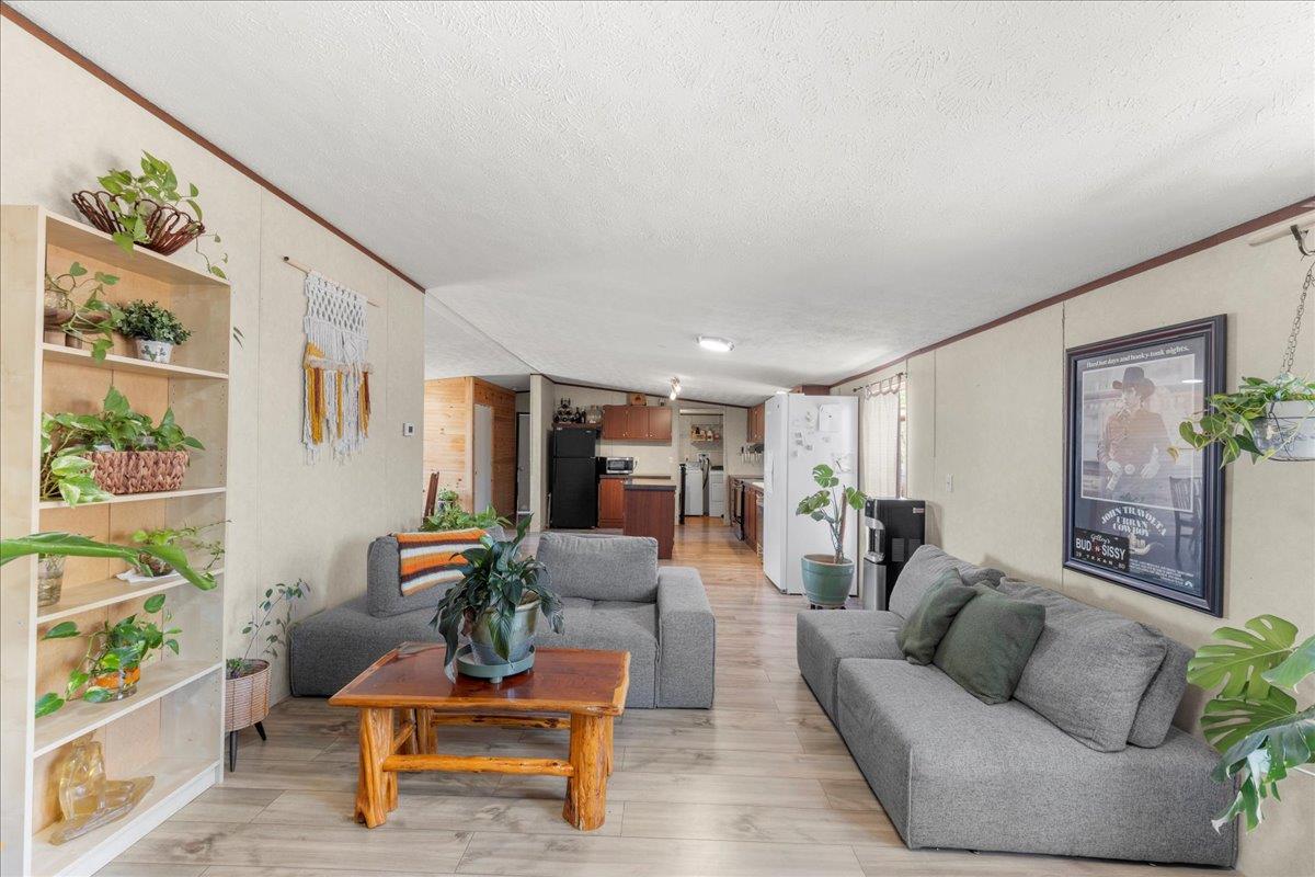 1307 Graef Rd # B, Kyle, TX 78640