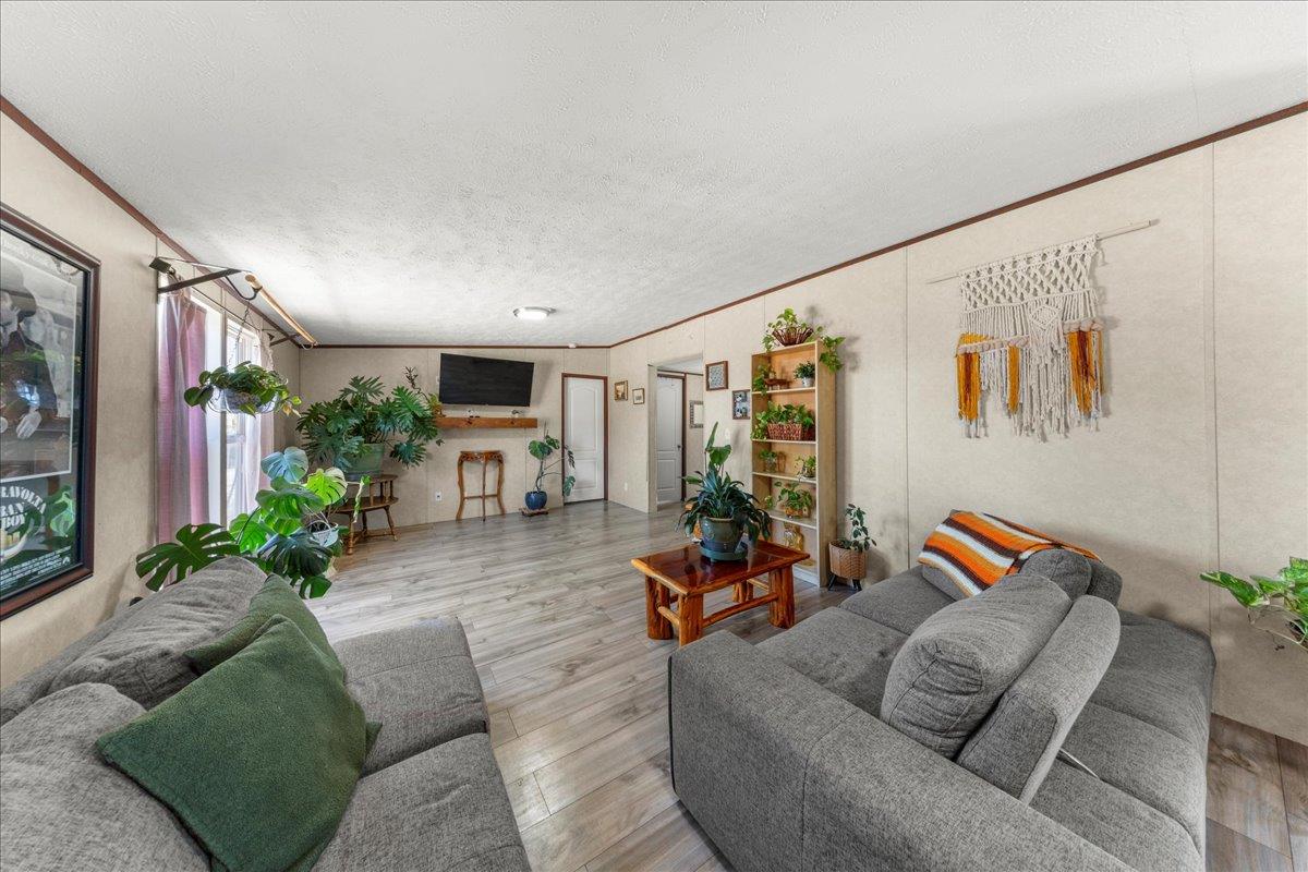 1307 Graef Rd # B, Kyle, TX 78640