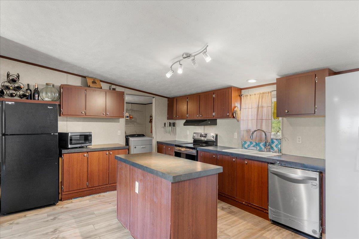 1307 Graef Rd # B, Kyle, TX 78640