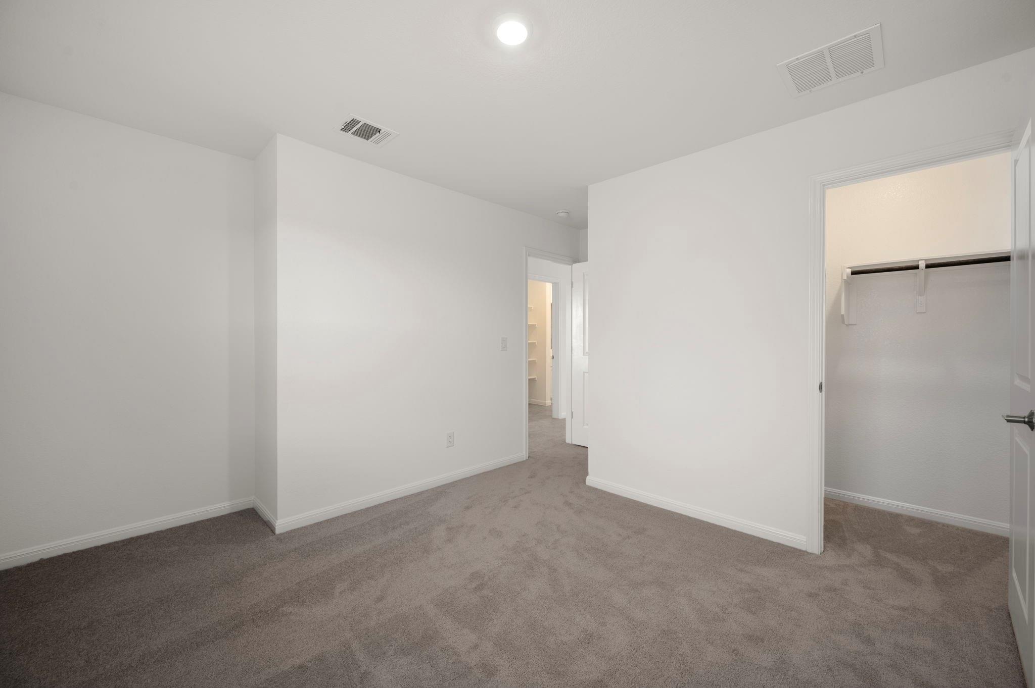 833 Long Run, Liberty Hill, TX 78642