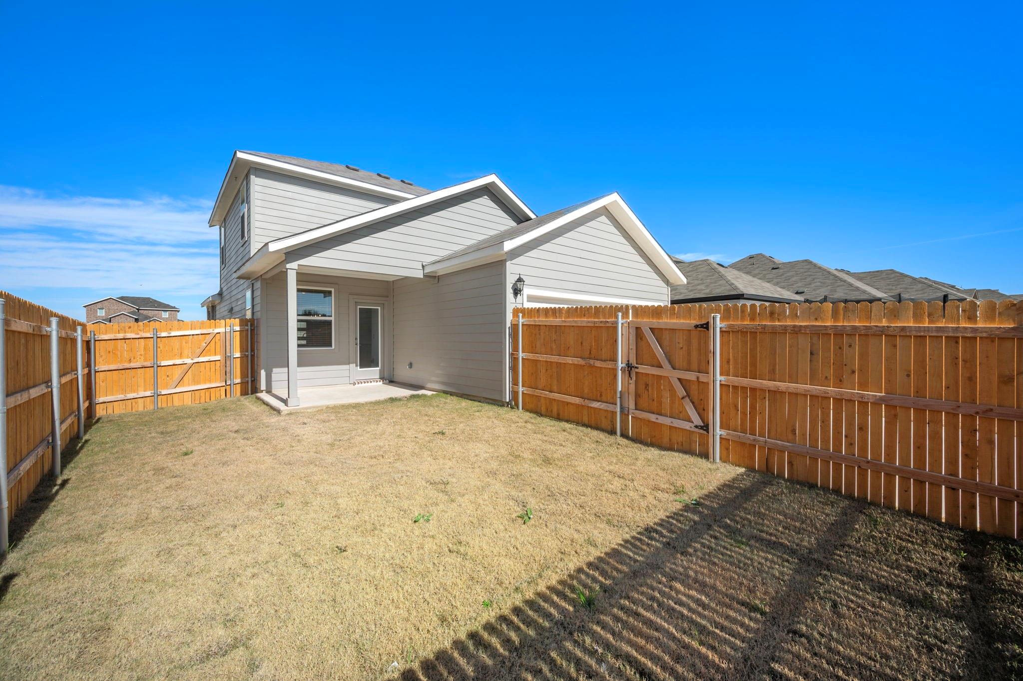 833 Long Run, Liberty Hill, TX 78642