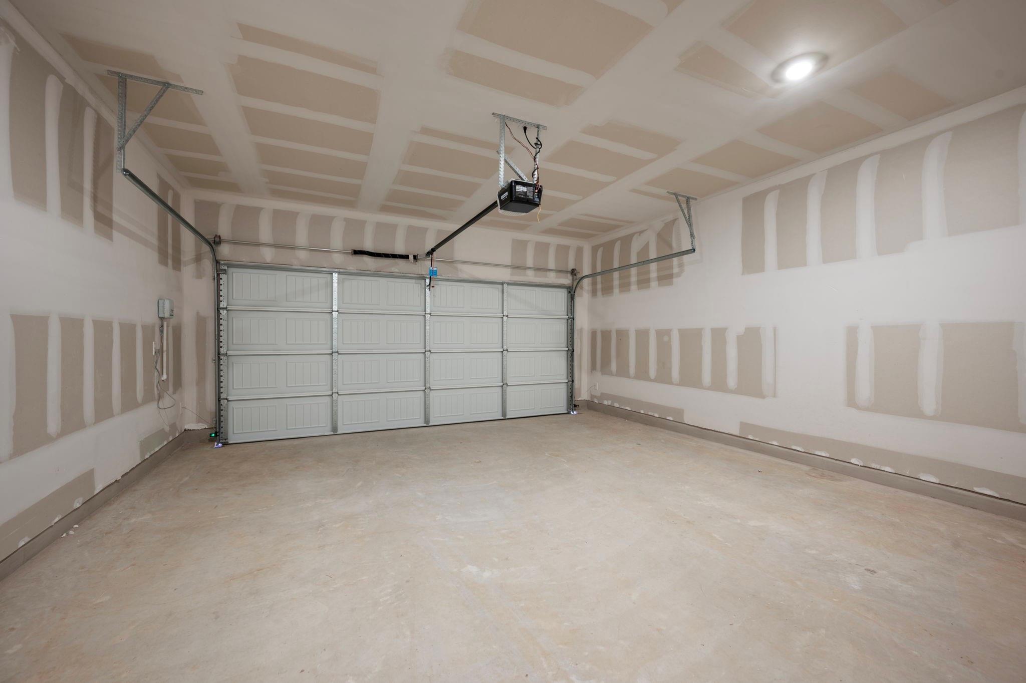 833 Long Run, Liberty Hill, TX 78642