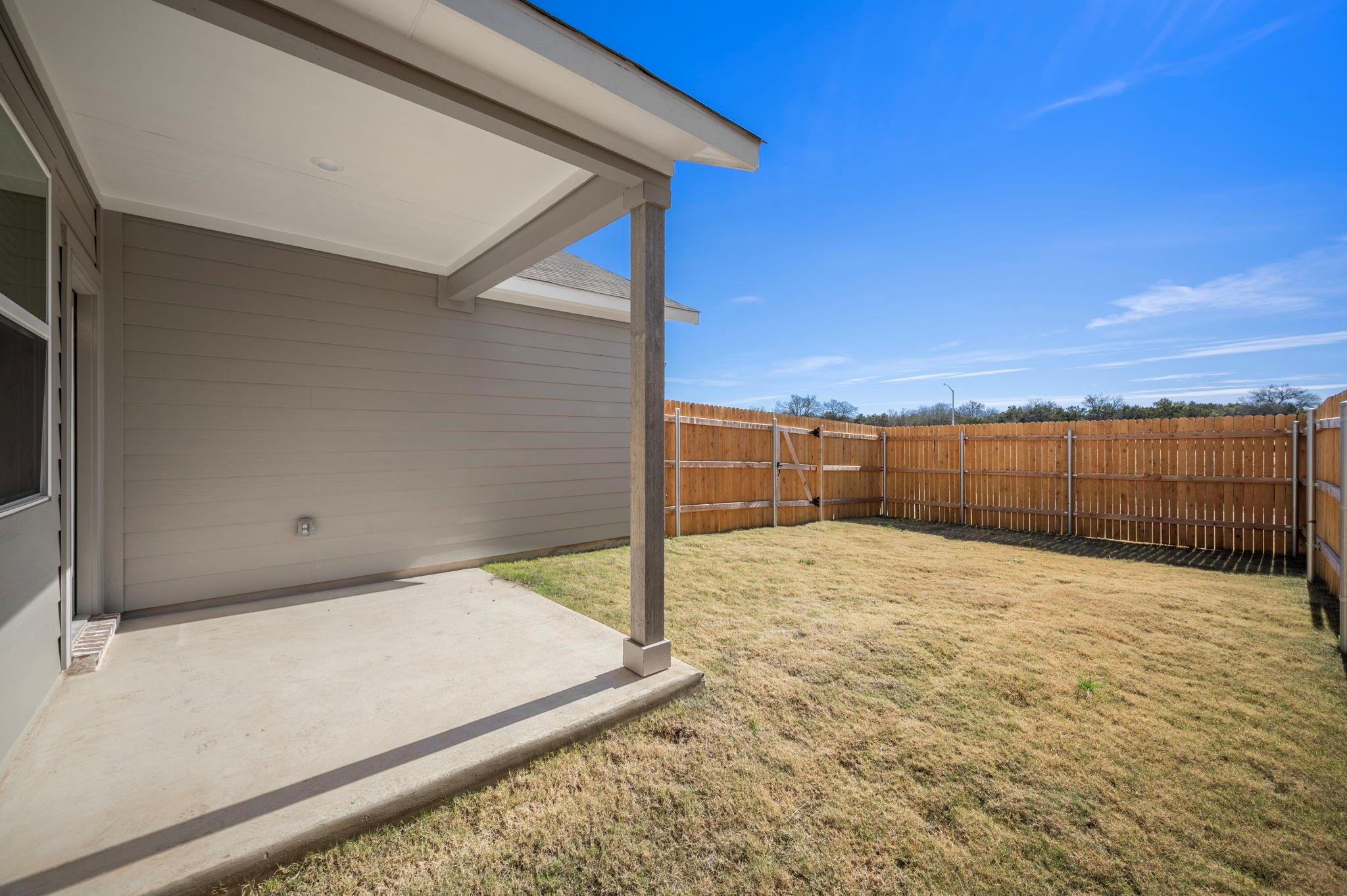 833 Long Run, Liberty Hill, TX 78642