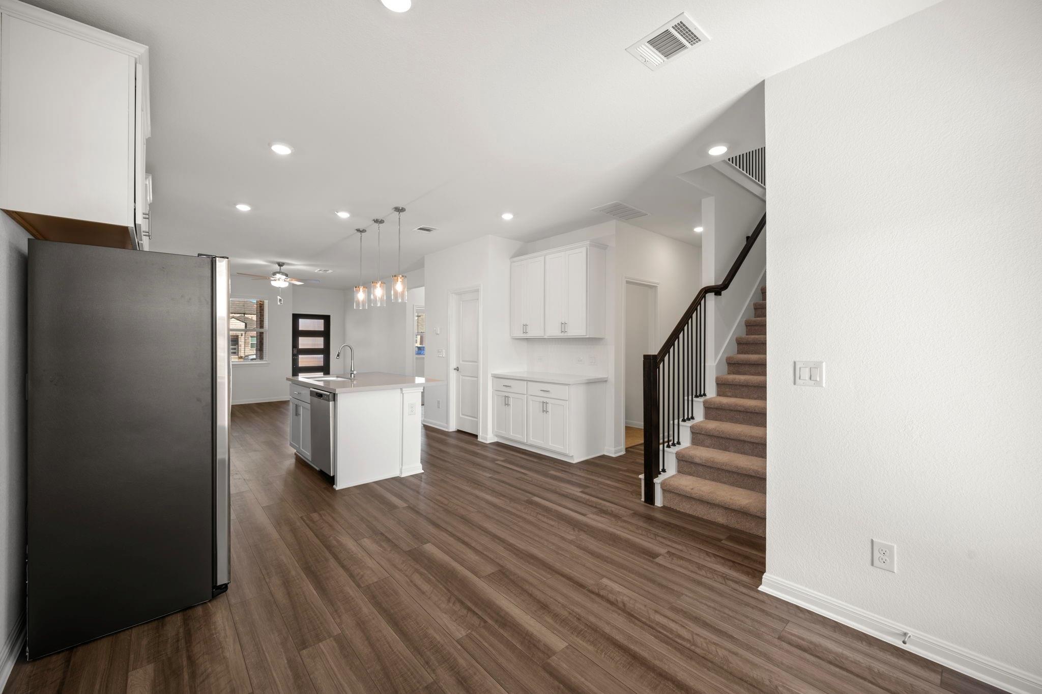 833 Long Run, Liberty Hill, TX 78642