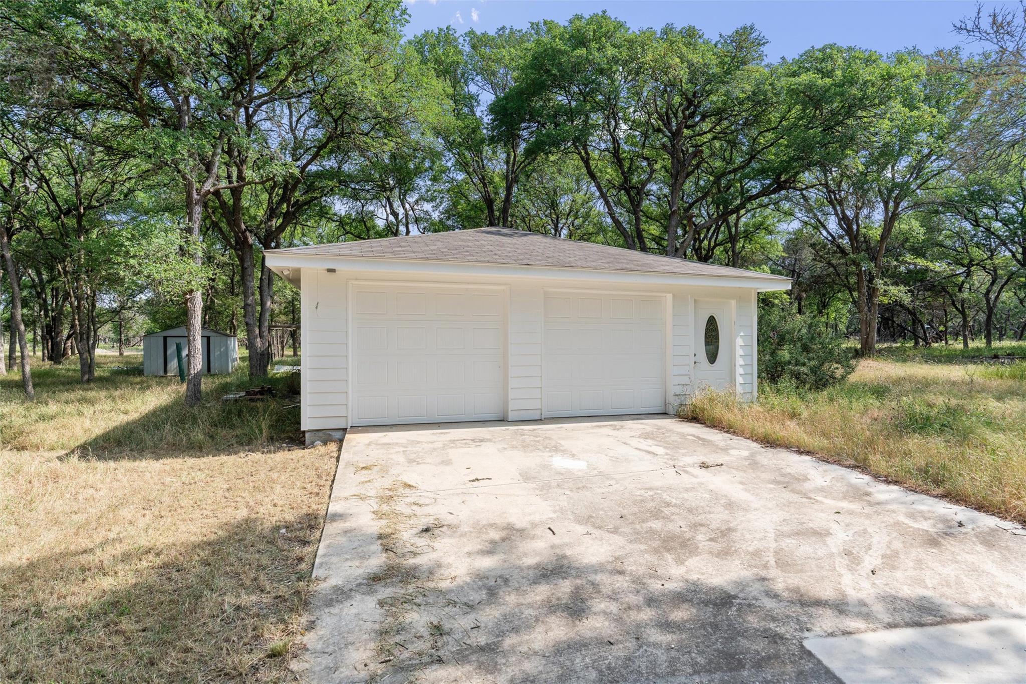 601 Deertrail Dr, San Marcos, TX 78666