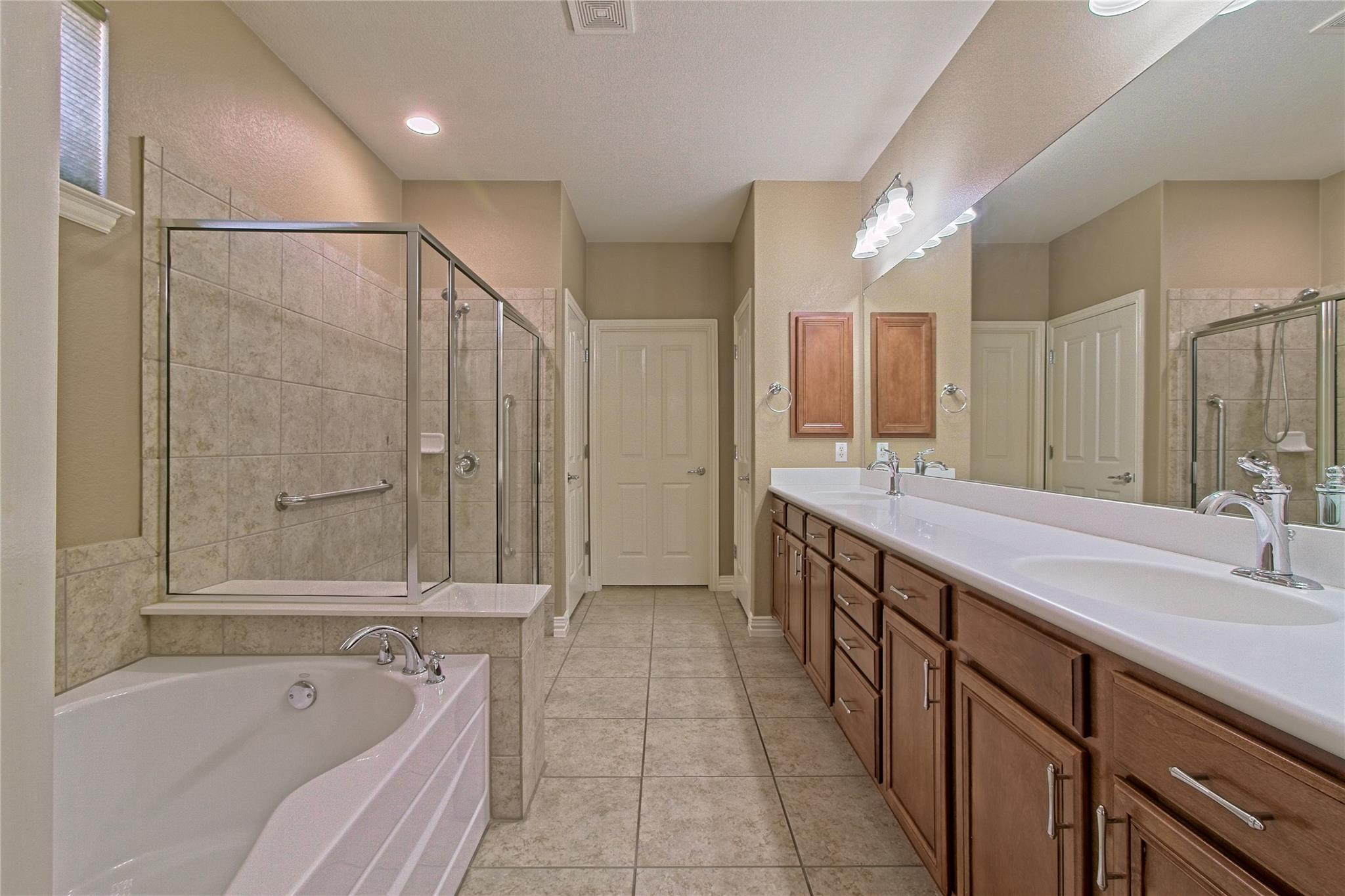 411 Capote Peak Dr, Georgetown, TX 78633