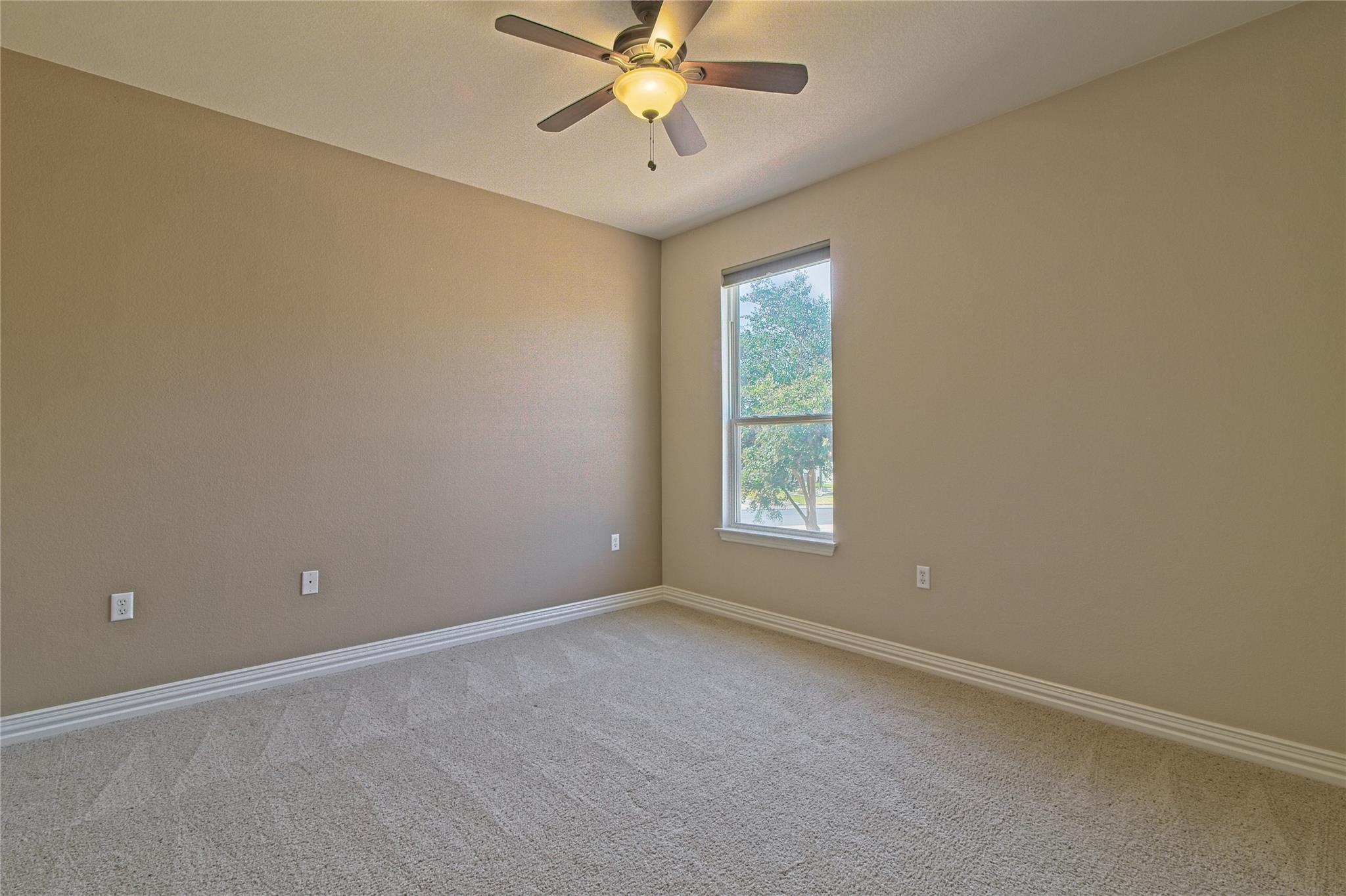 411 Capote Peak Dr, Georgetown, TX 78633