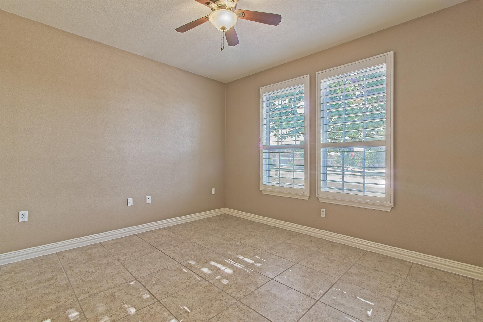 411 Capote Peak Dr, Georgetown, TX 78633