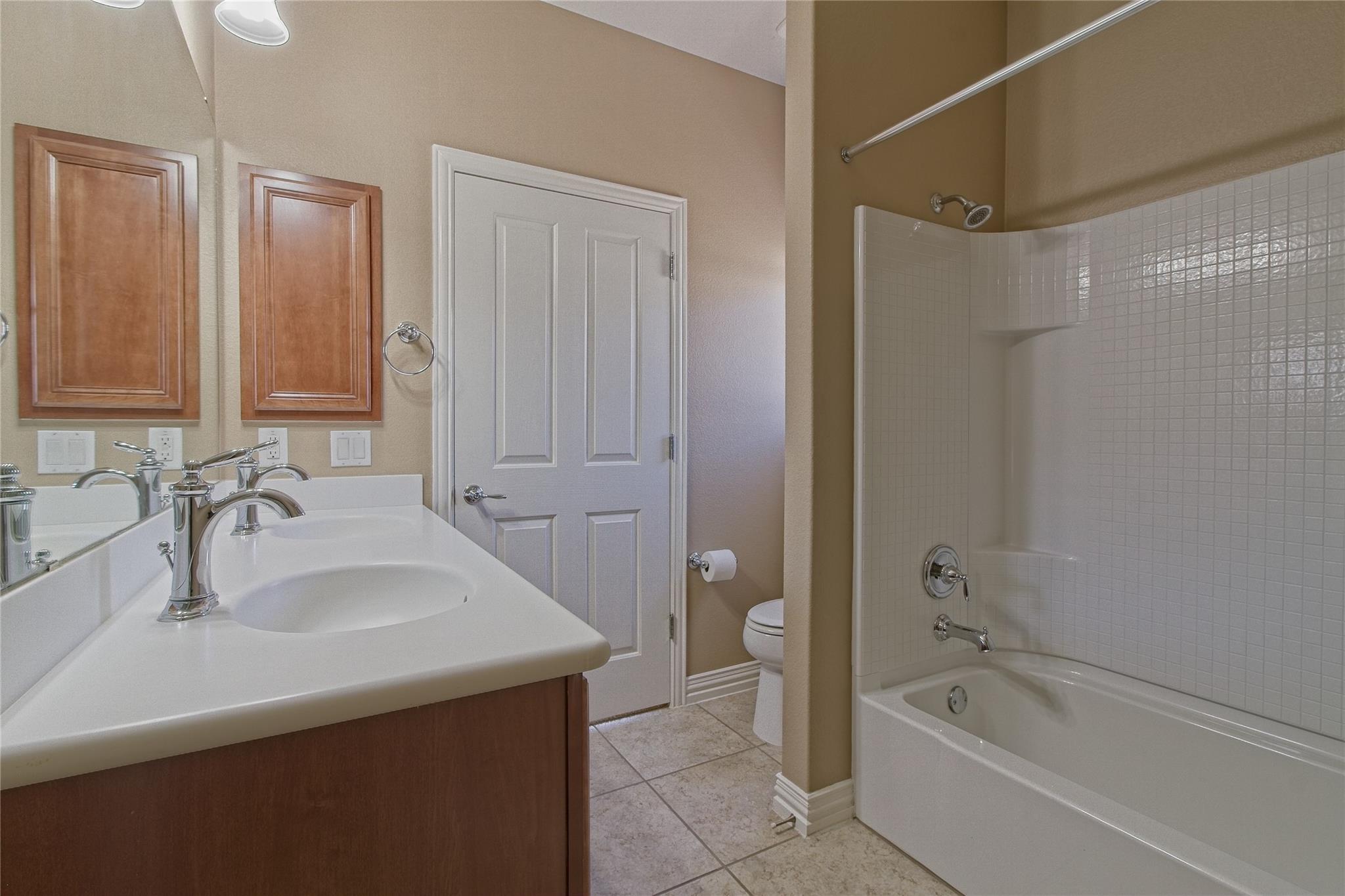 411 Capote Peak Dr, Georgetown, TX 78633