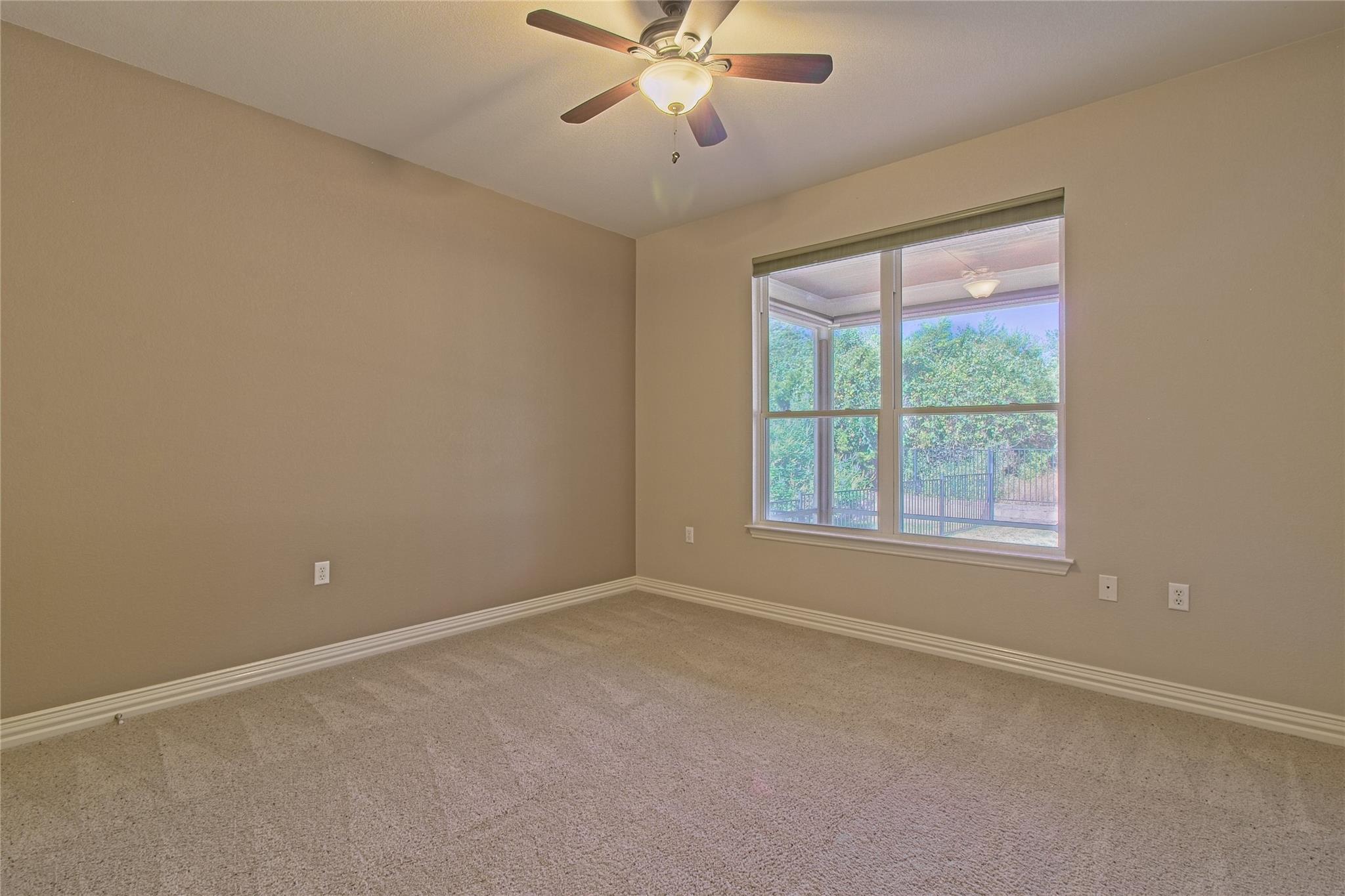 411 Capote Peak Dr, Georgetown, TX 78633