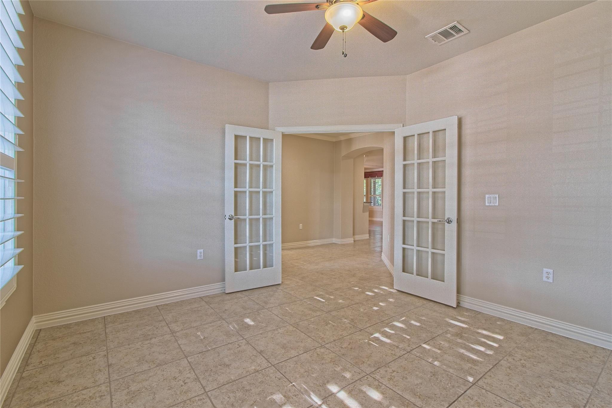 411 Capote Peak Dr, Georgetown, TX 78633