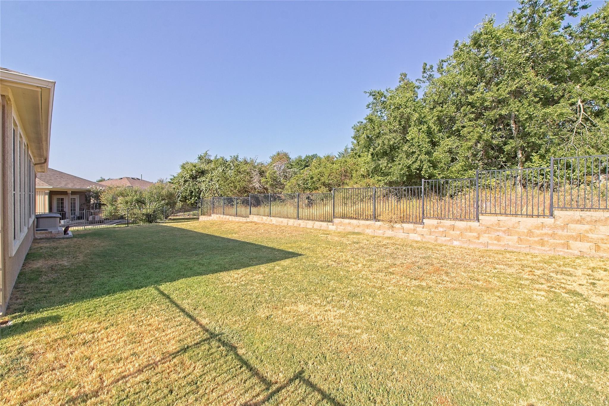 411 Capote Peak Dr, Georgetown, TX 78633