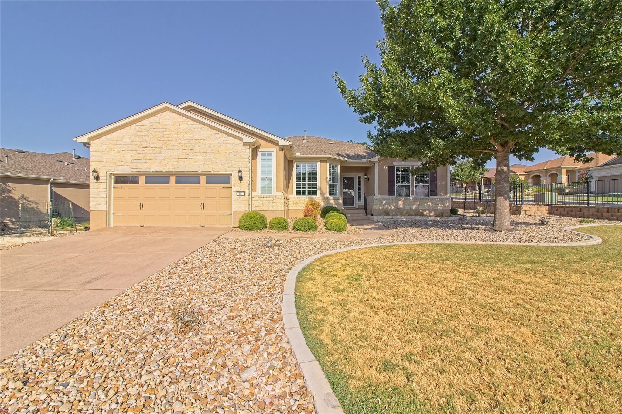 411 Capote Peak Dr, Georgetown, TX 78633