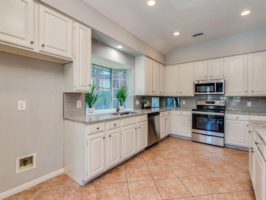 1104 Quail Ln, Round Rock, TX 78681